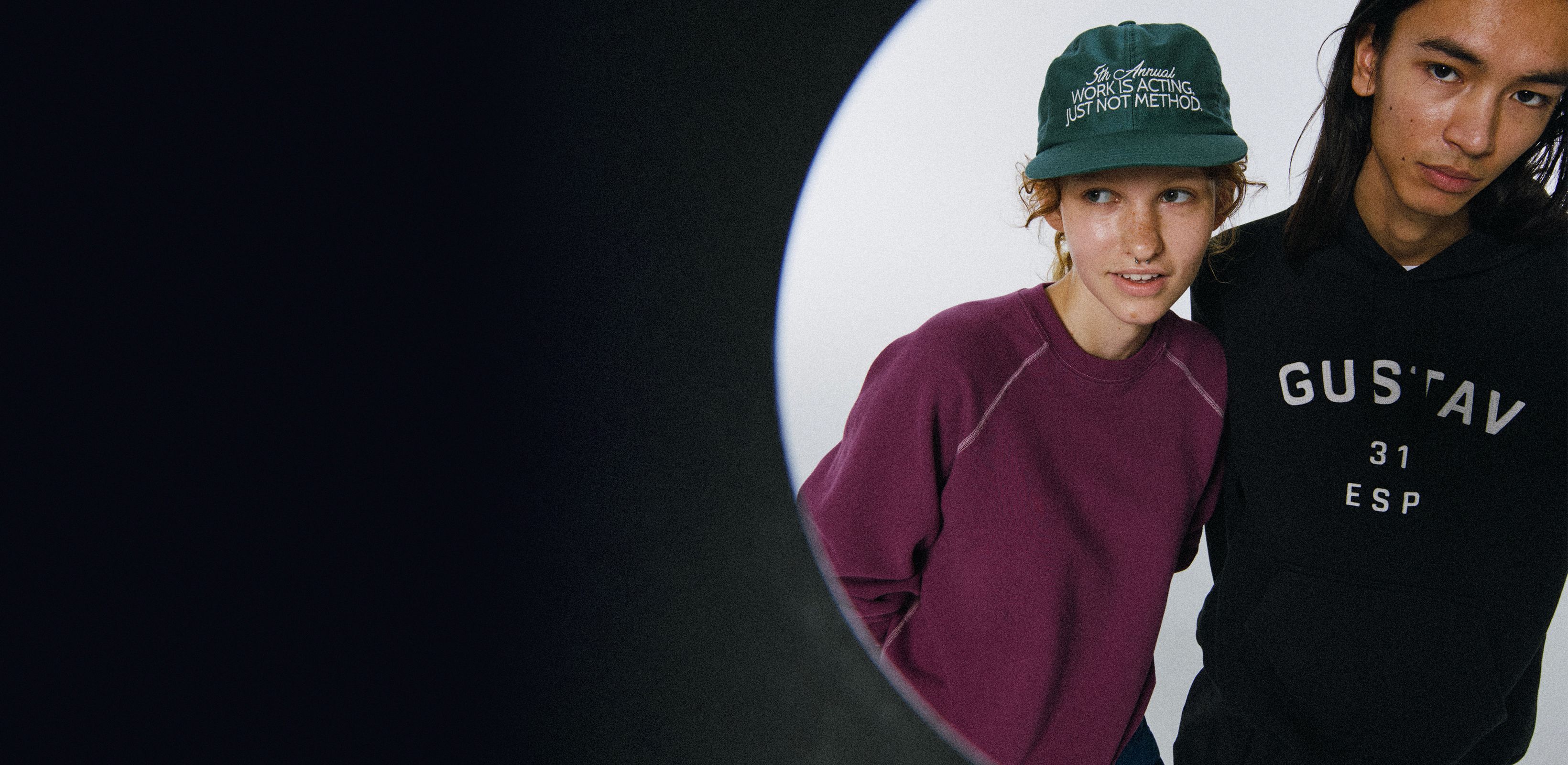 솔직함을 입는 계절
토마스모어