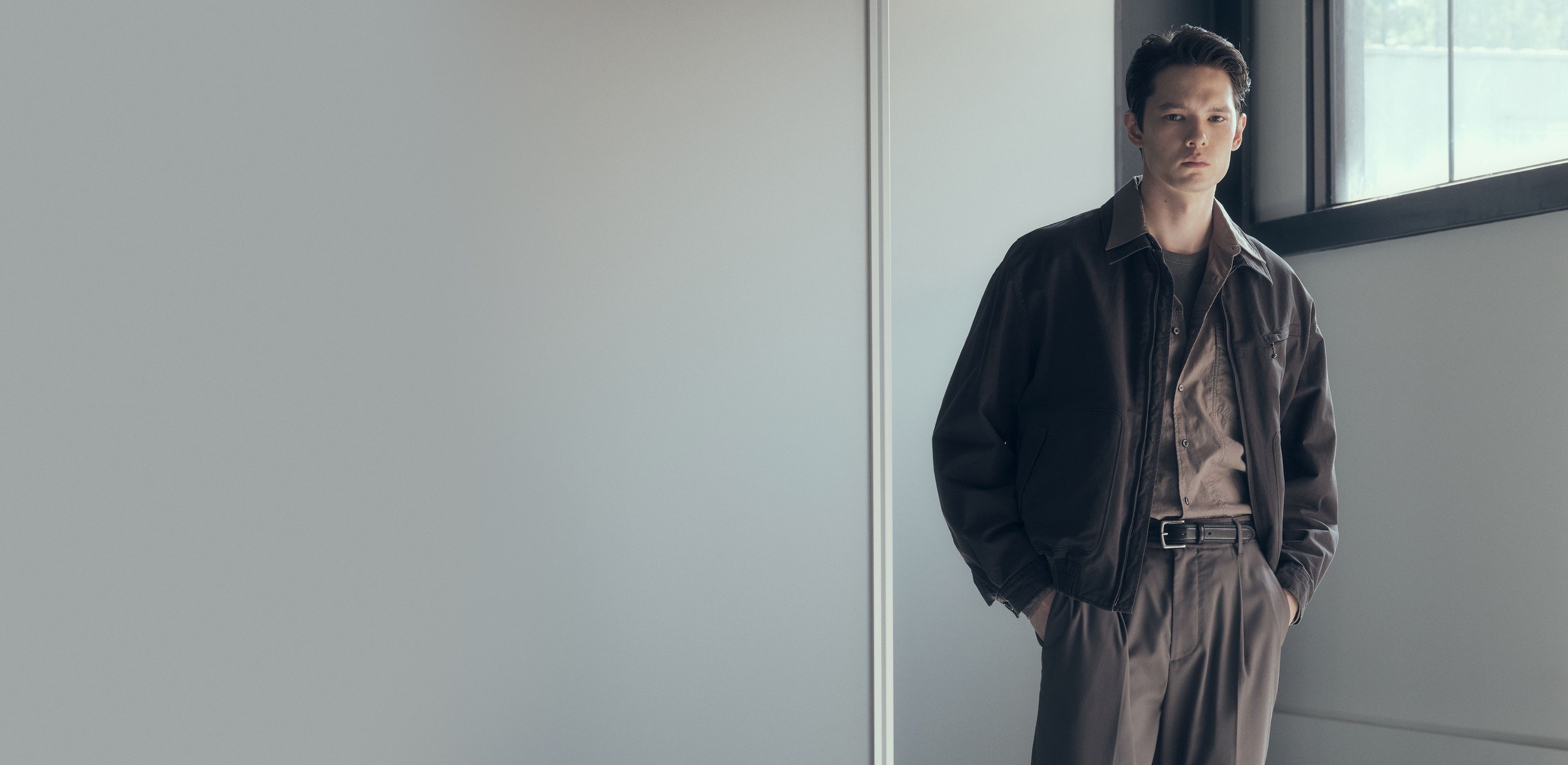 과거와 현재가 겹치는 풍경
인더로우