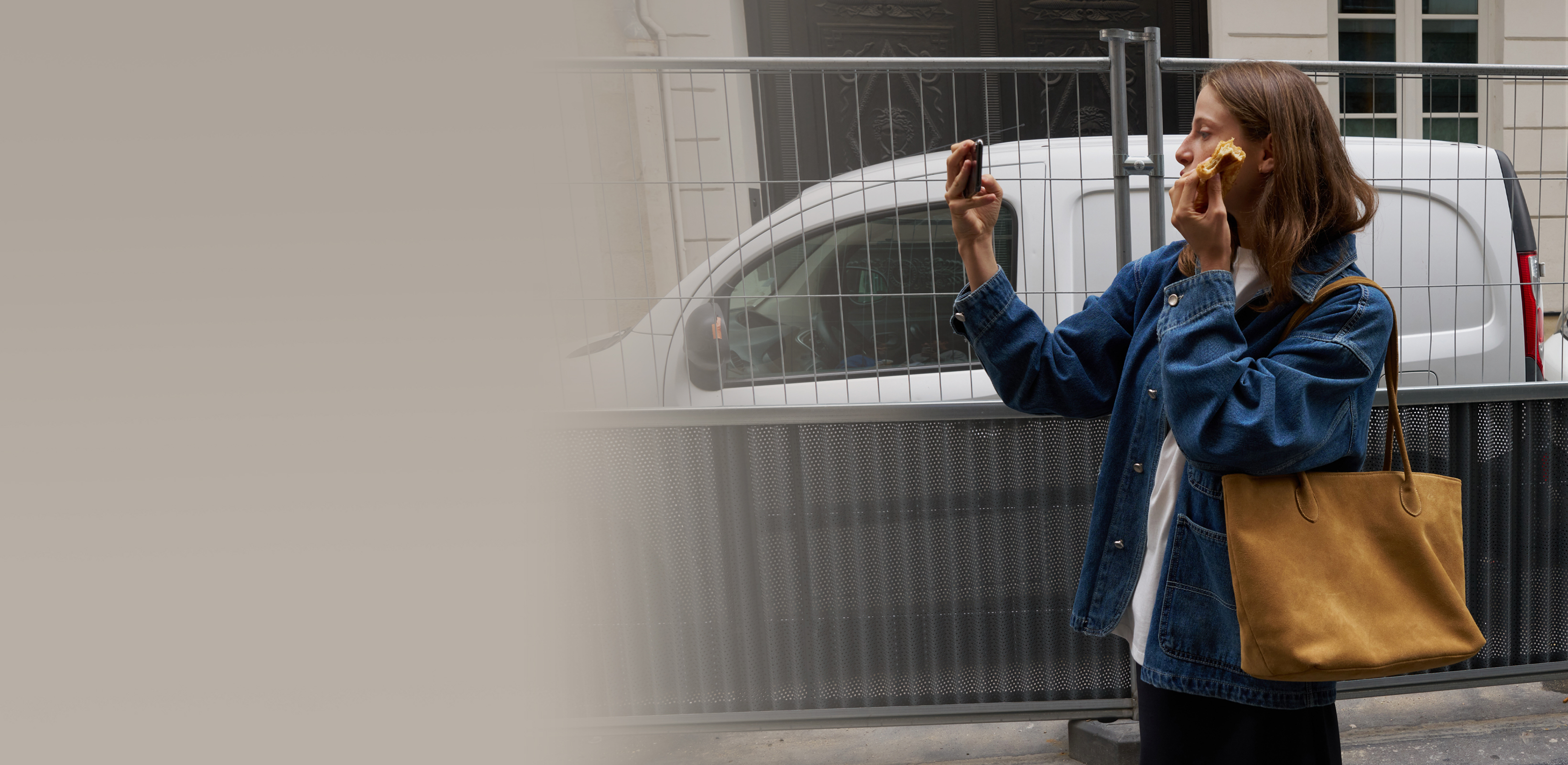 시간을 담은 가을의 시선
앤드브러쉬