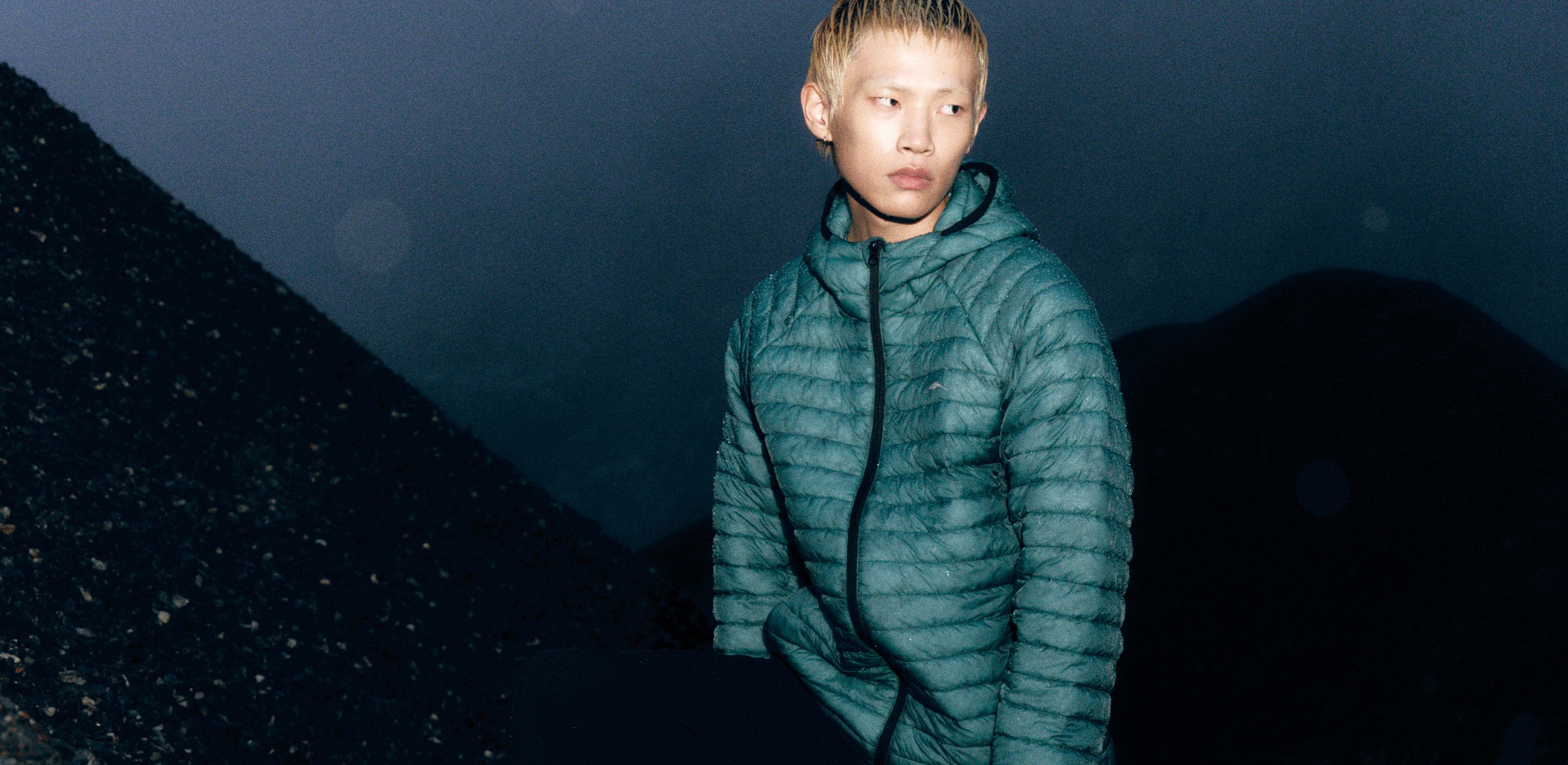 일상과 아웃도어를 잇는
고요웨어