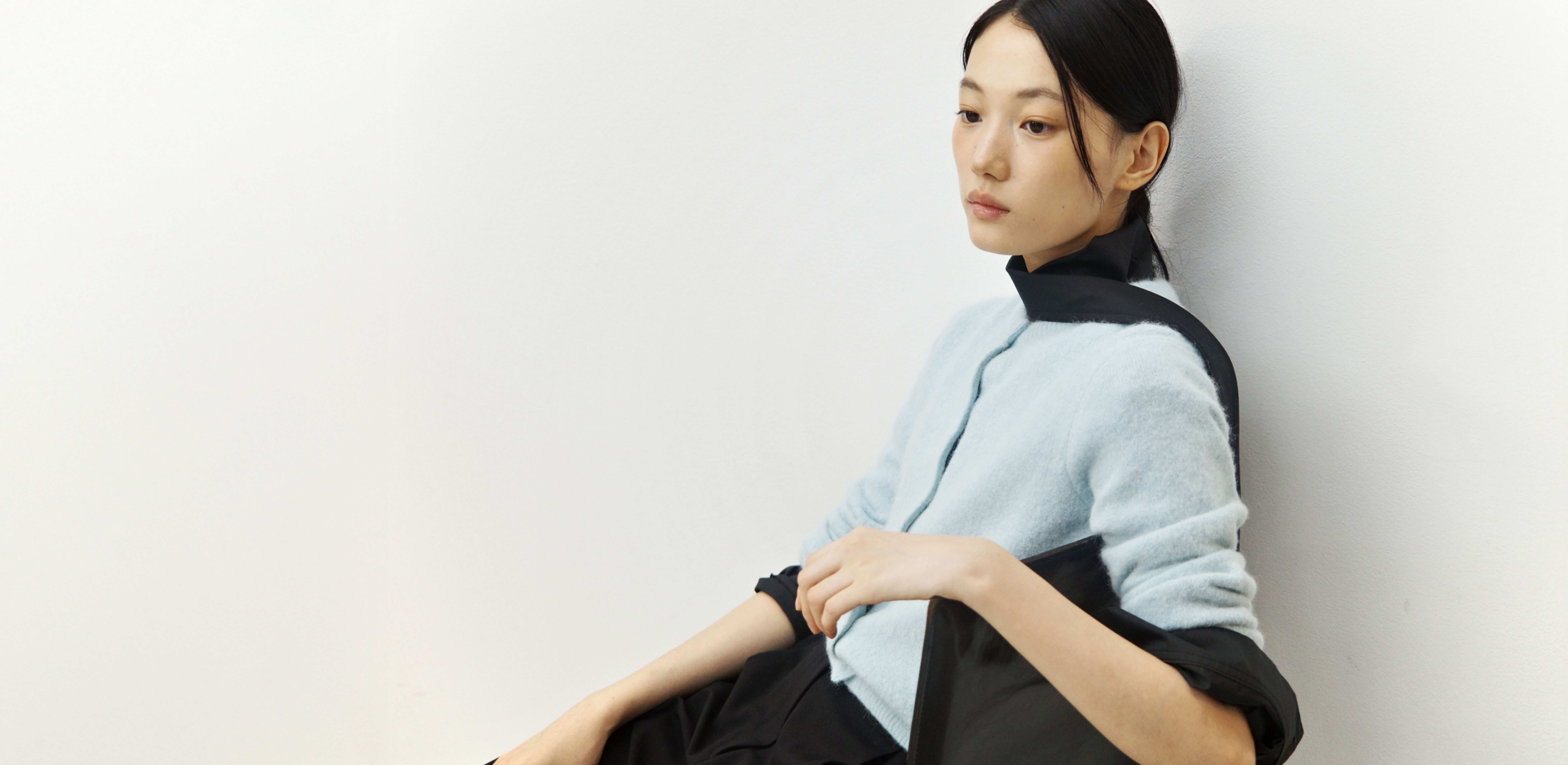 정제된 테일러링의 정수
포터리 우먼