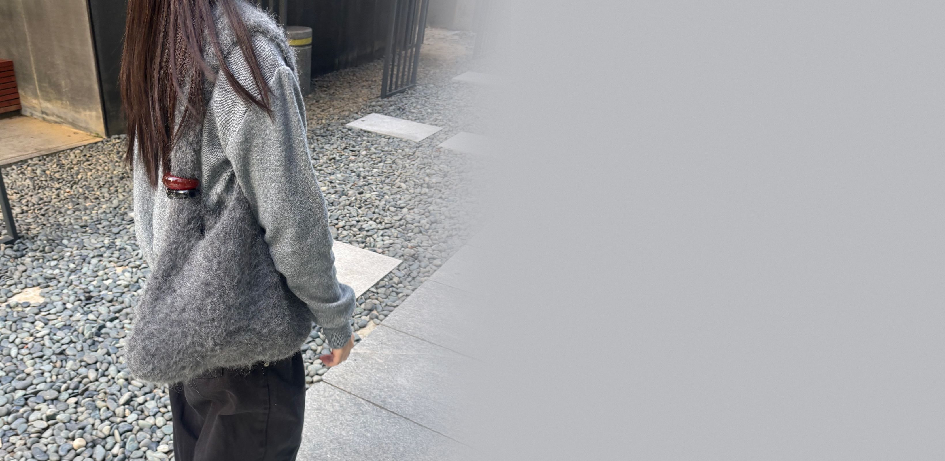 포근한 감성의 니트백
아카이브앱크