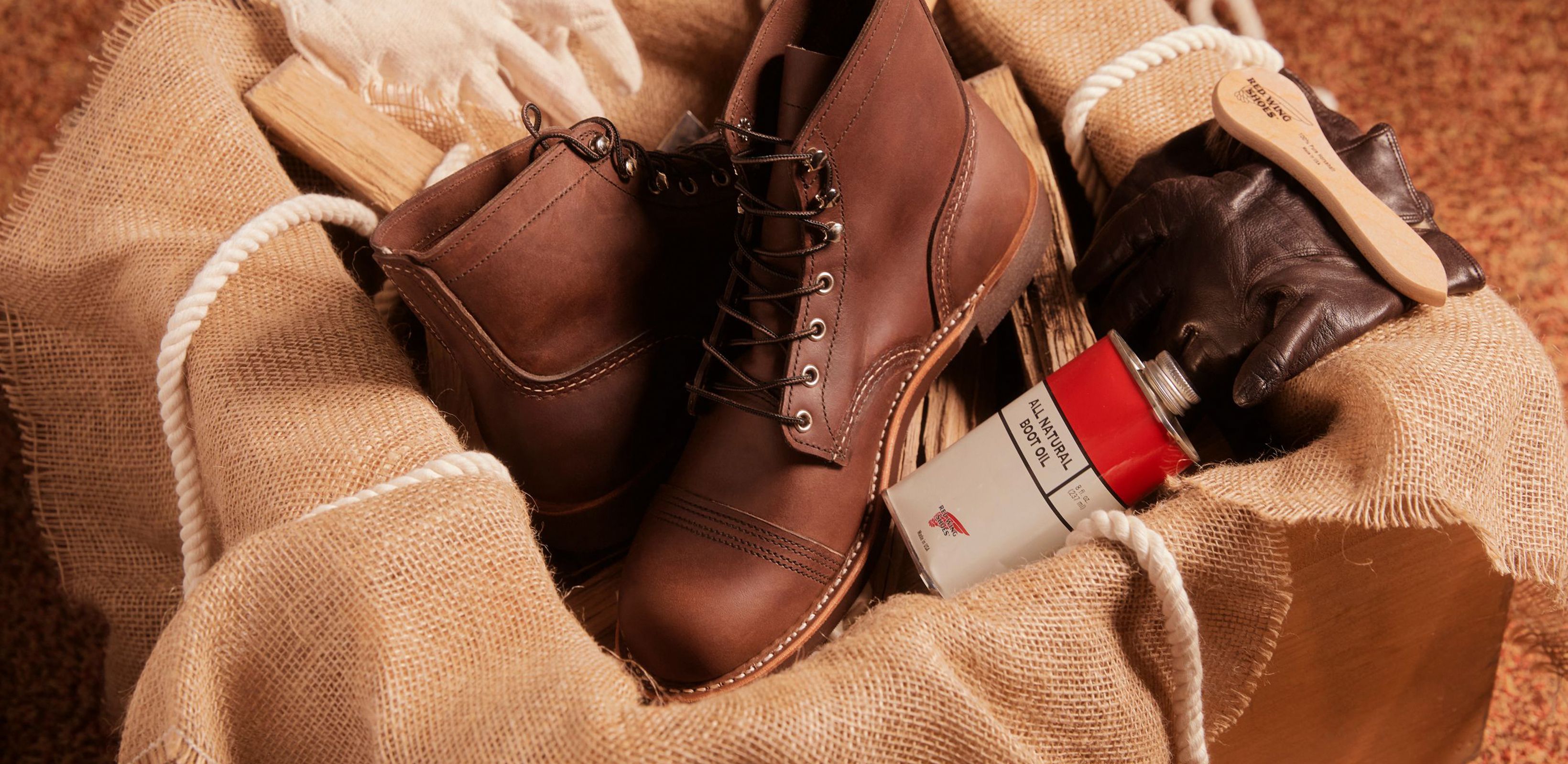 탈패션이 소개하는 발끝
레드윙