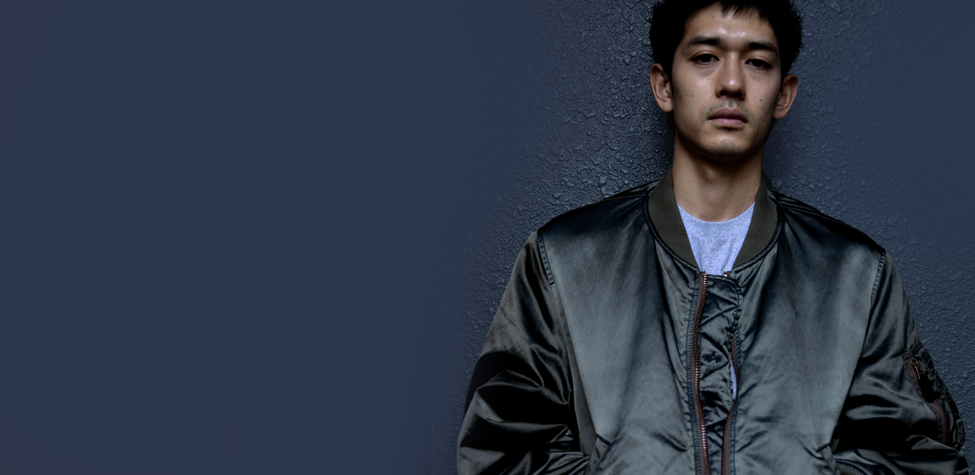 기다려온 협업
디스이즈네버댓×알파인더스트리