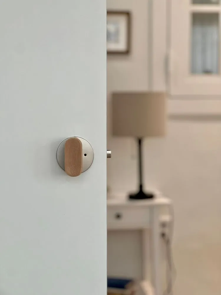 손끝이 닿는 모든 순간을 섬세하게