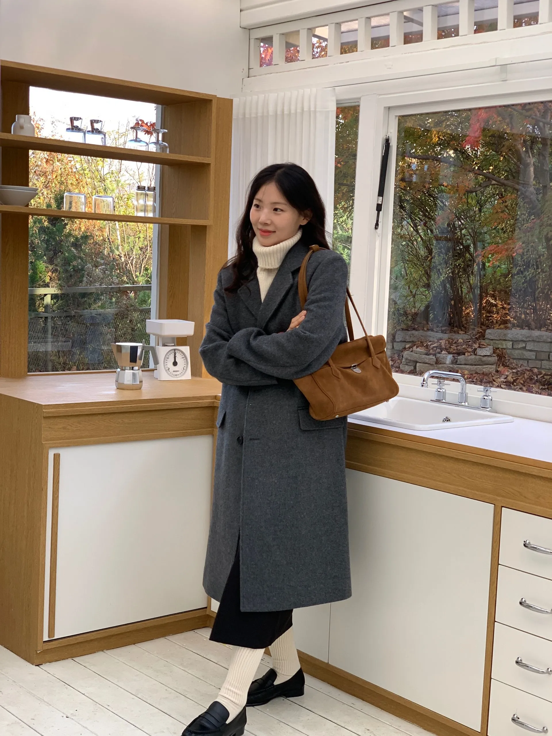 https://img.29cm.co.kr/cms/202511/11f0c91b97ebd415a563a1a78a91e825.jpeg