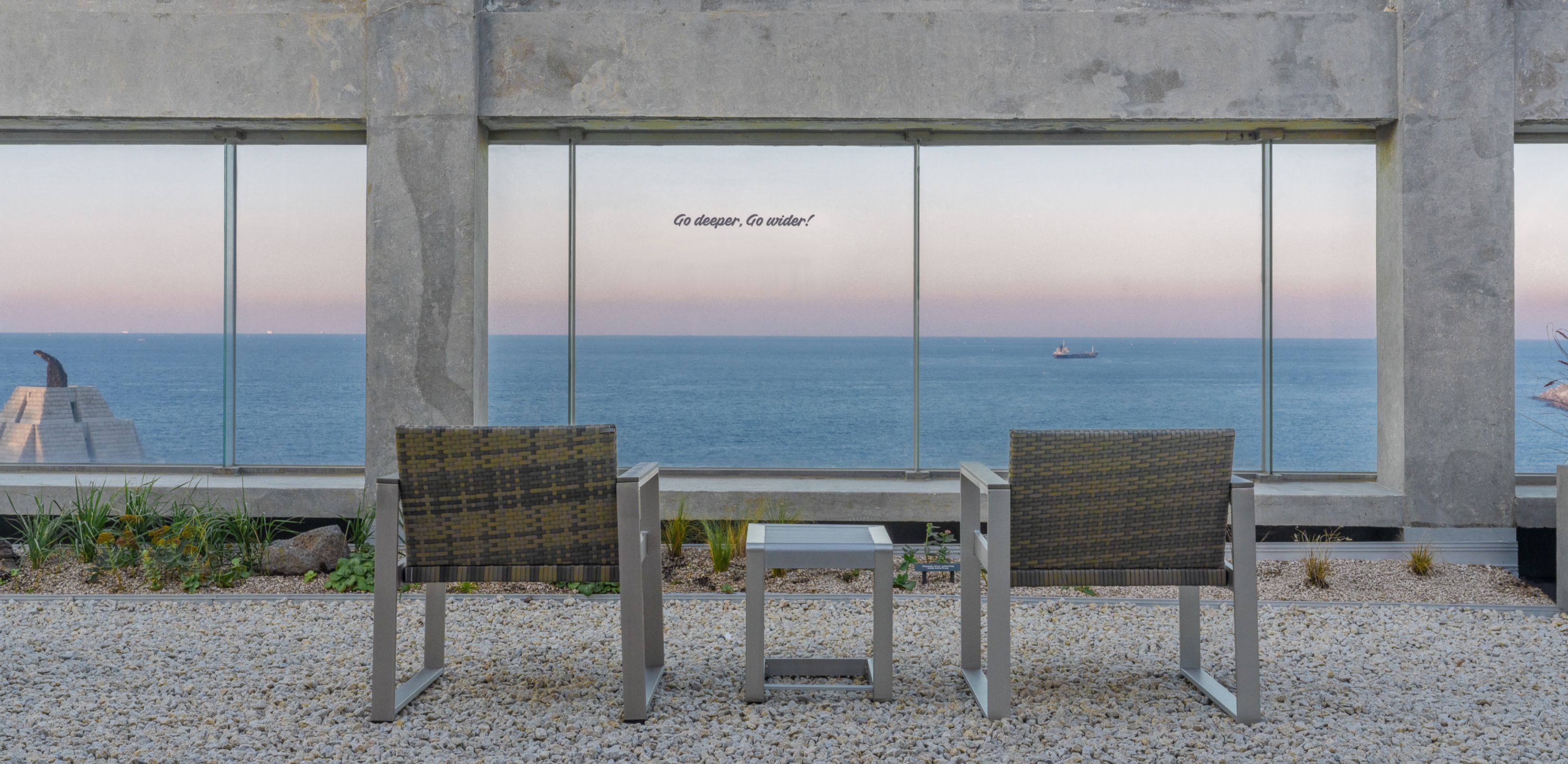 특별한 연말의 휴식
맹그로브×리튼