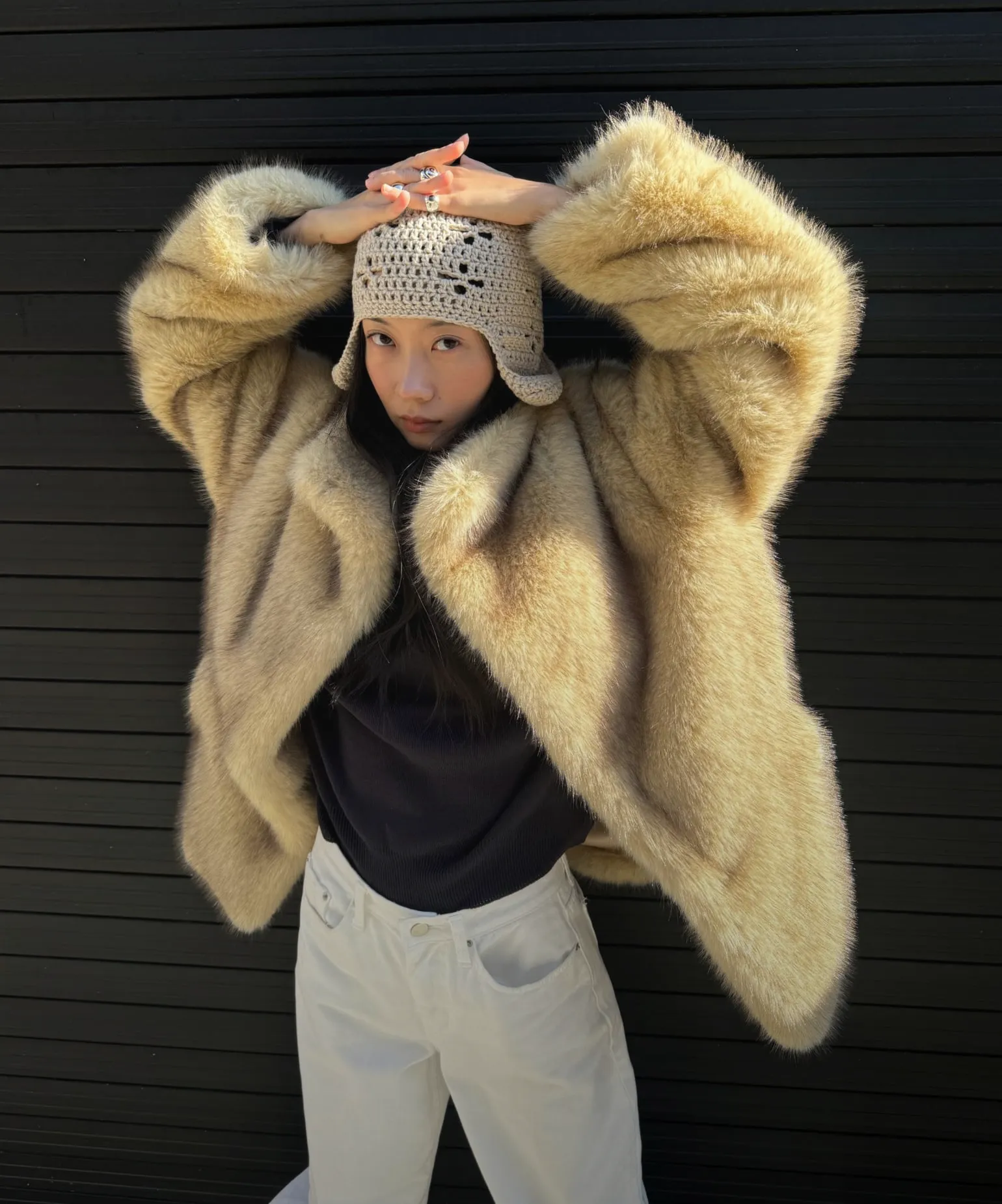 따라입고 싶은
민주의 아우터