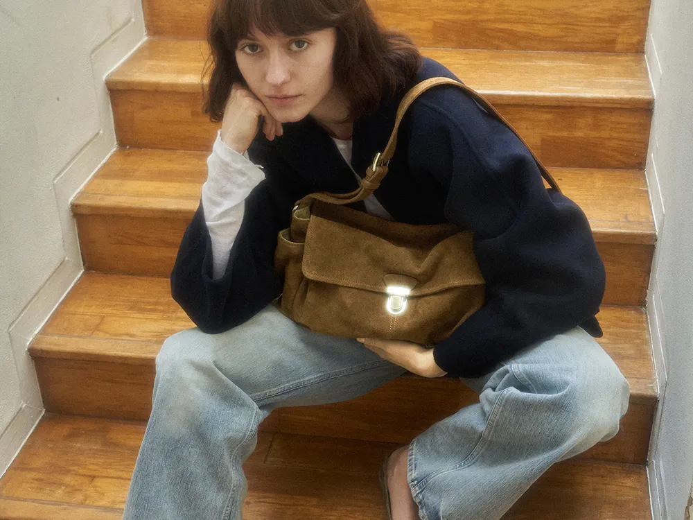 https://img.29cm.co.kr/cms/202512/11f0d67c168ad046a540c1e066618981.png