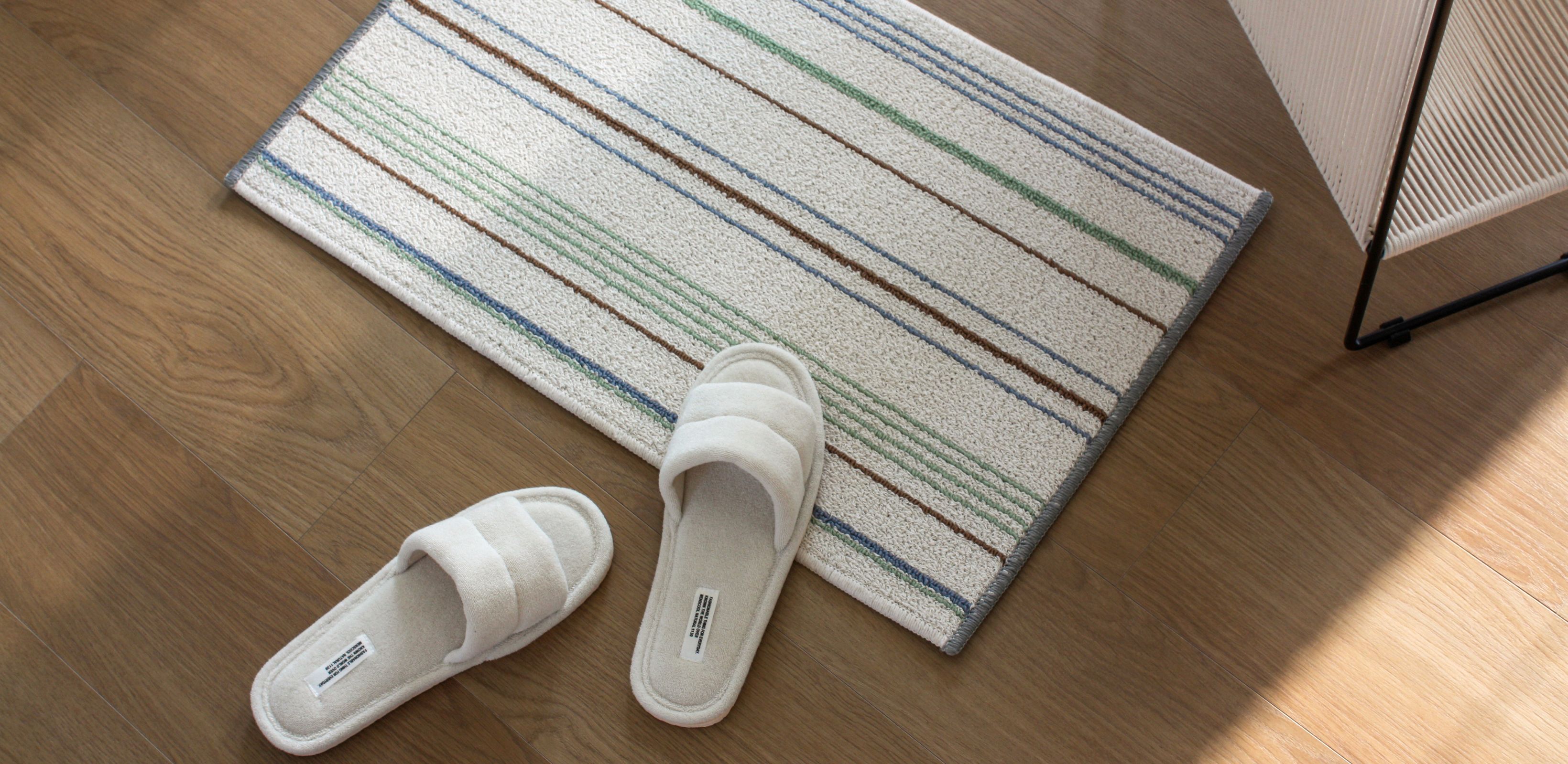 공간을 바꾸는 작은 변화
데코뷰