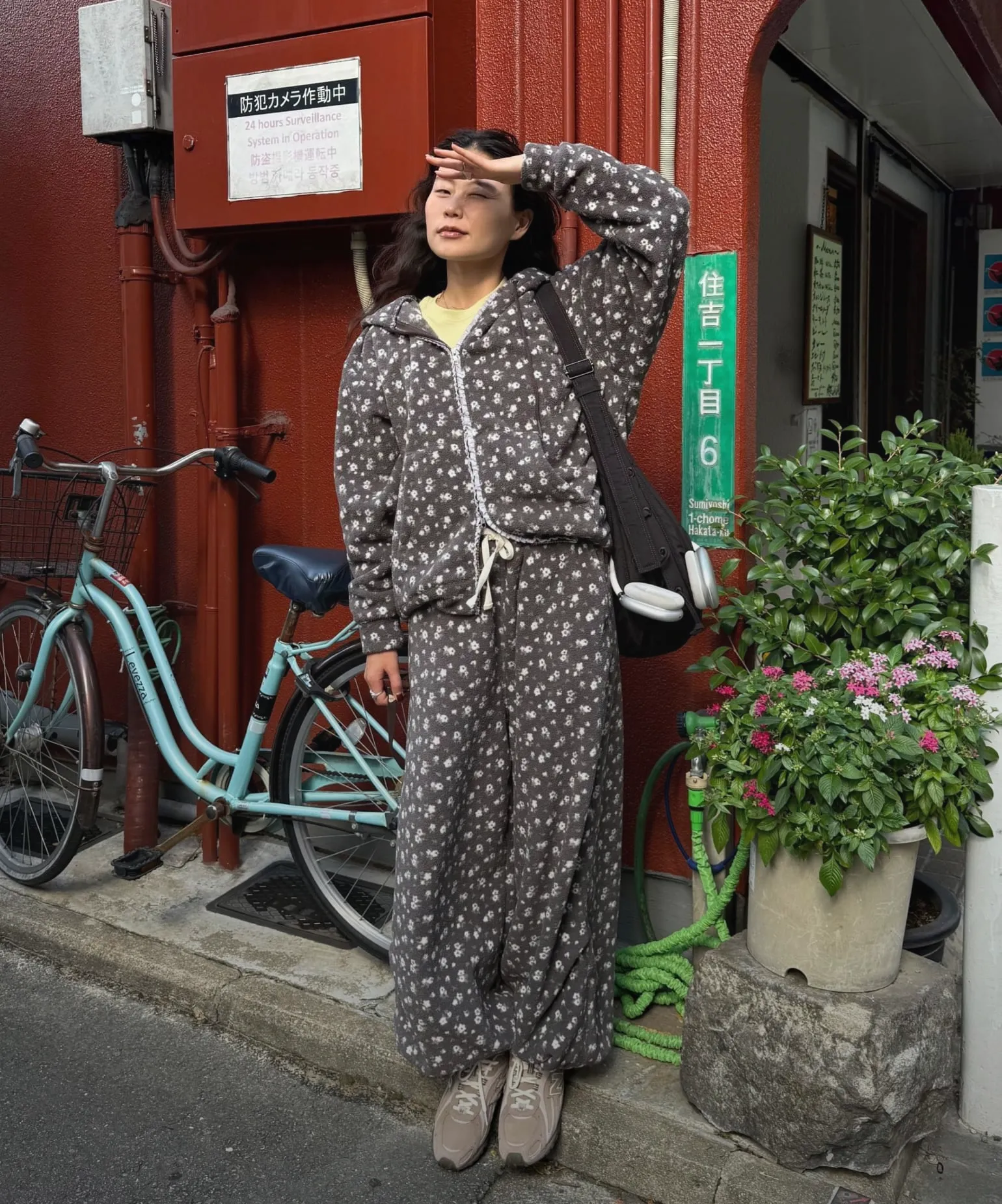 딘디와 함께한 빈티지룩