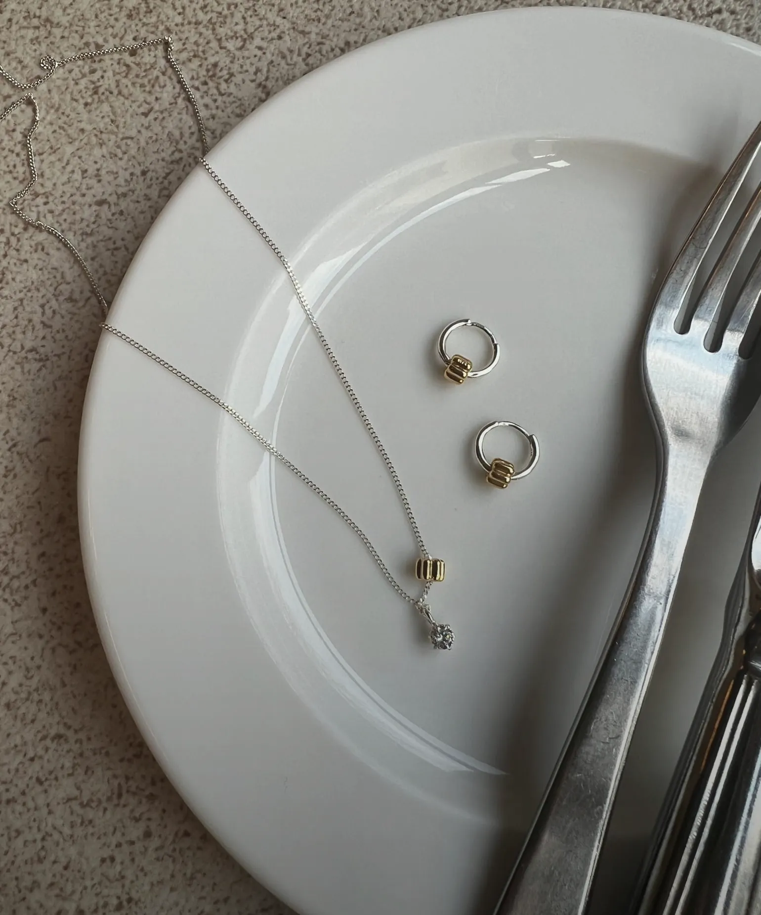 오늘을 밝히는 반짝임