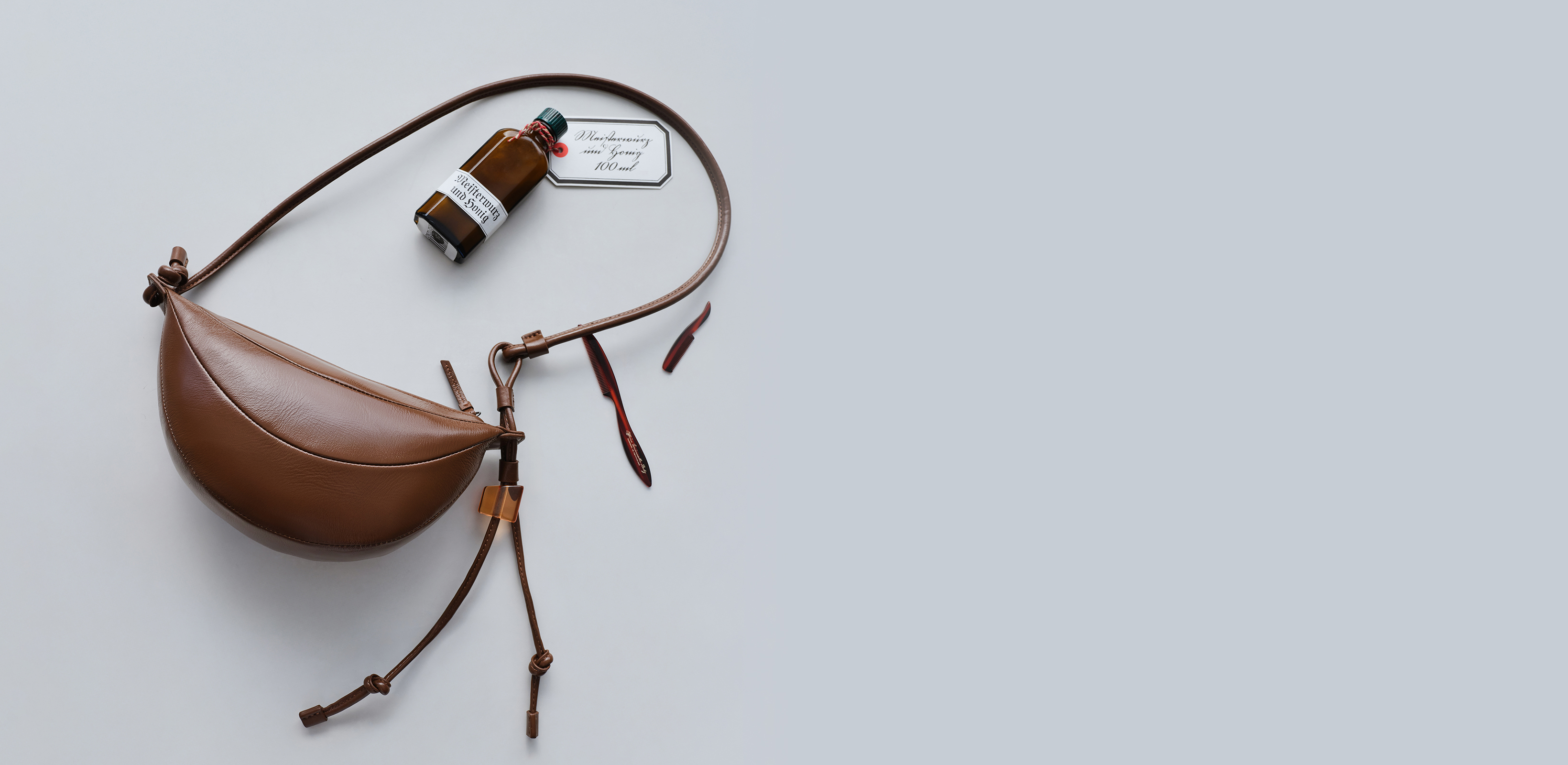 일상 속에서 수집해온 컬러
아카이브앱크
