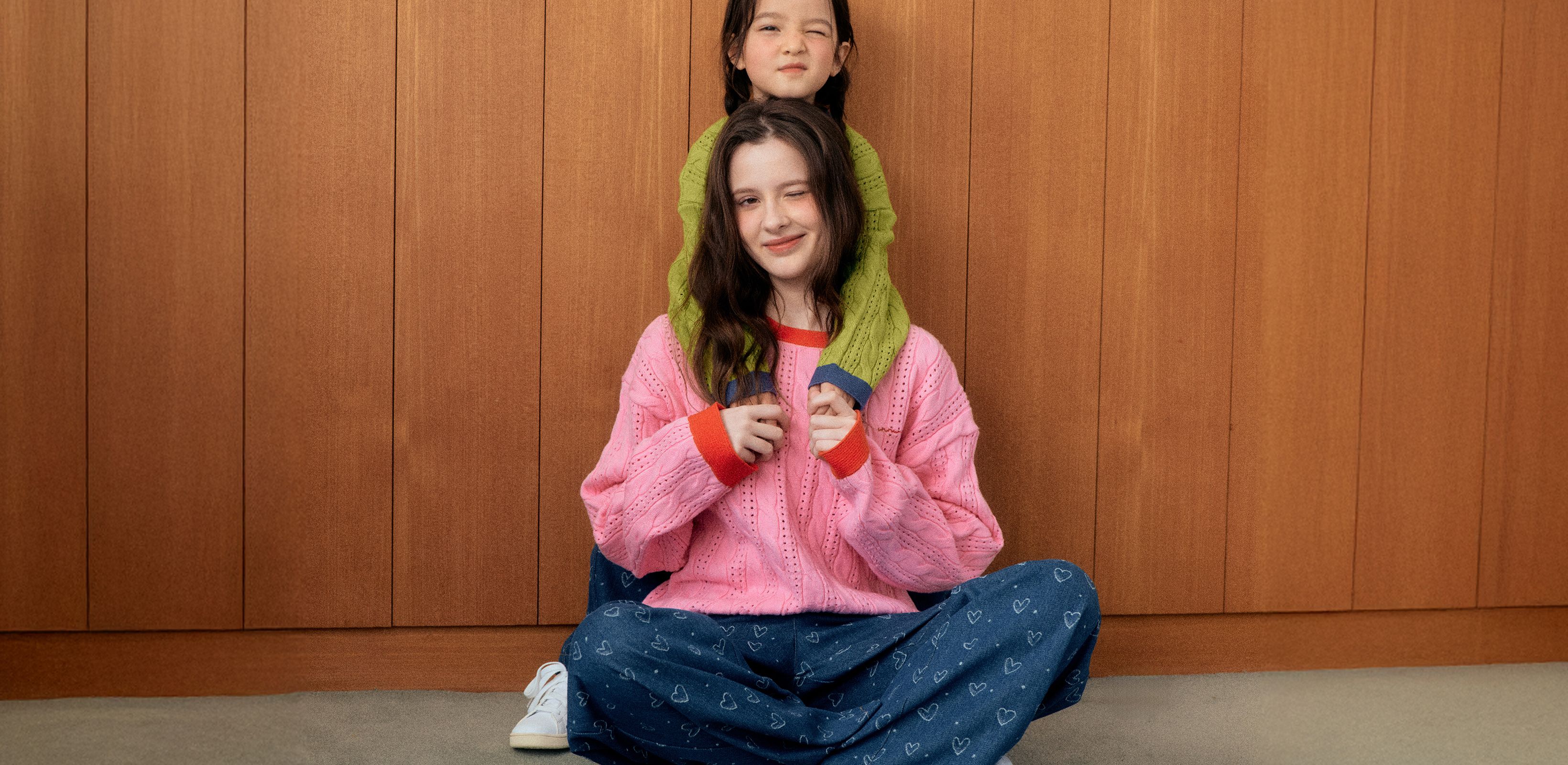 피어날 꽃들처럼 살짝 먼저 왔어요
코코모코