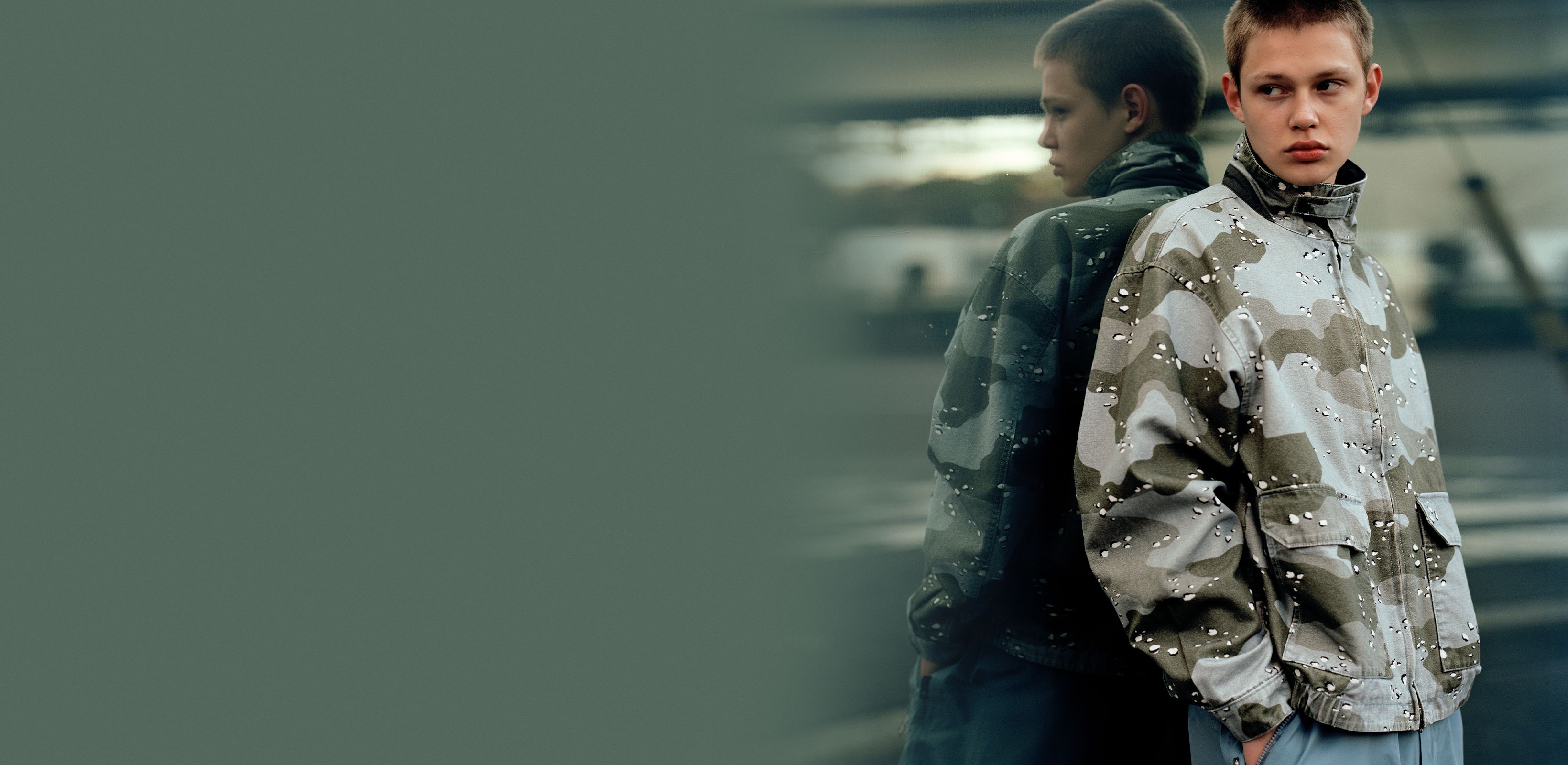 다시 돌아온 기능성 협업
디스이즈네버댓