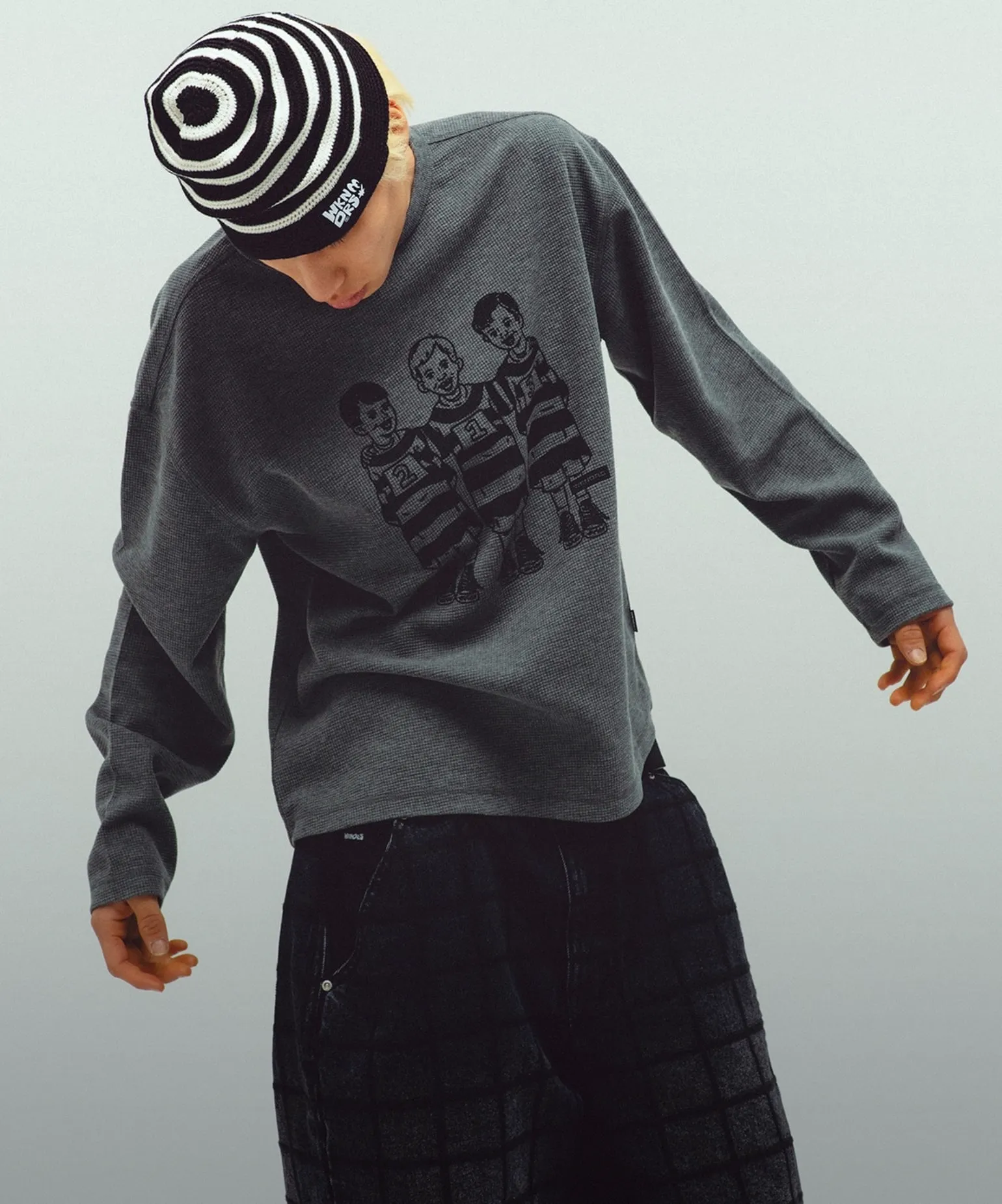 위트를 더한
스트리트 캐주얼