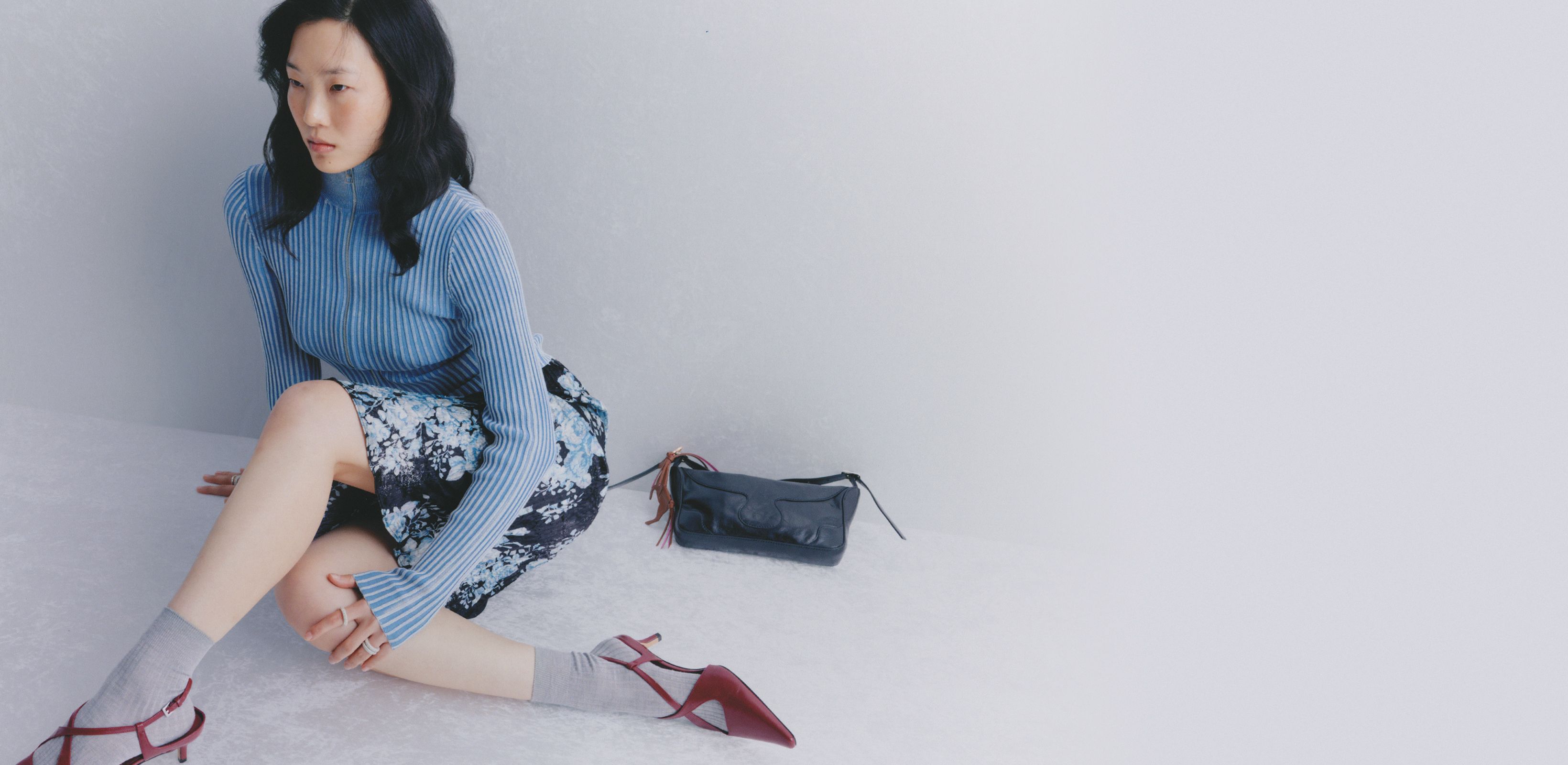 따스한 계절을 맞이하는
앤아더스토리즈