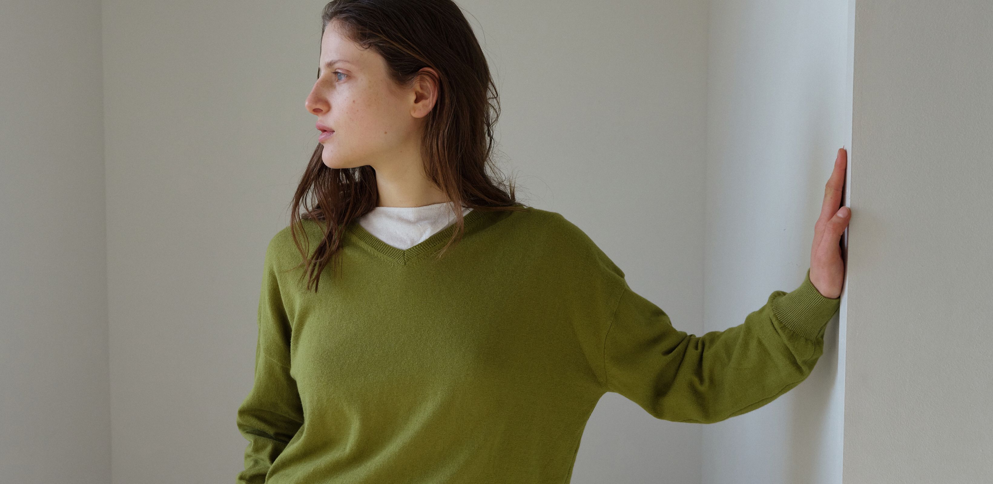 따스한 계절이 부르는
더 라이