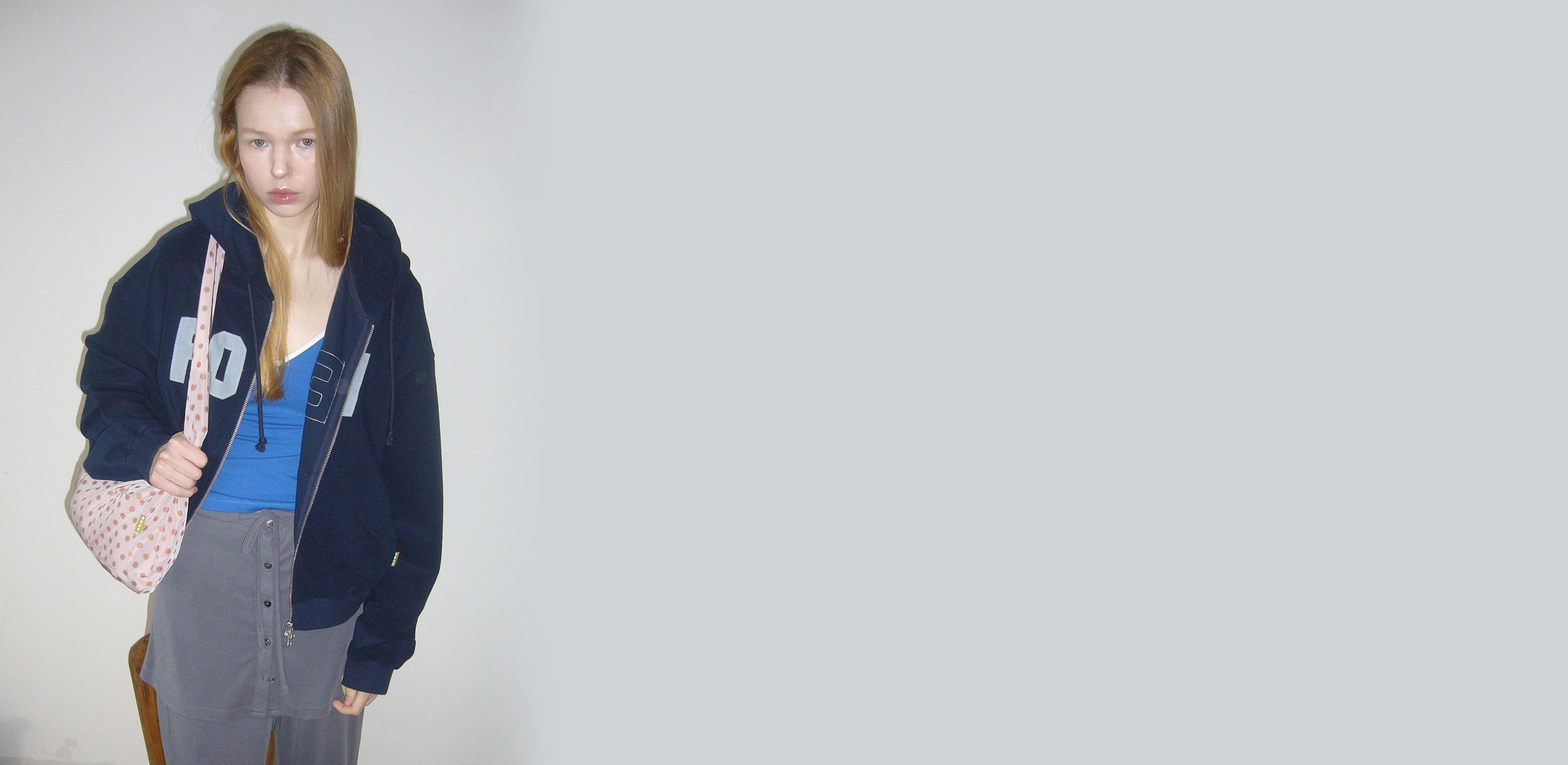 조용한 순간들 속의 디테일
포에브