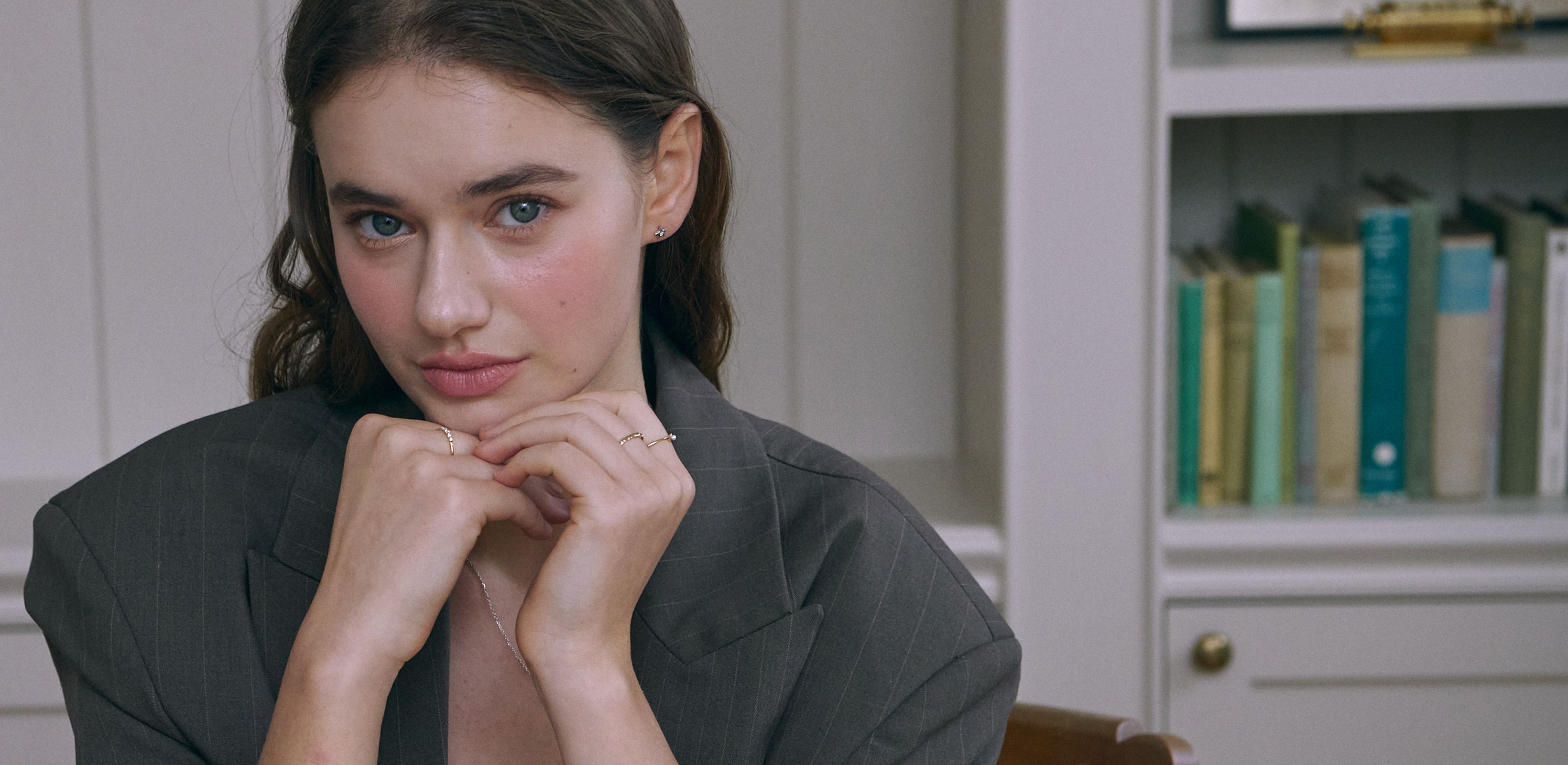 새로 피어나는 계절
아카키