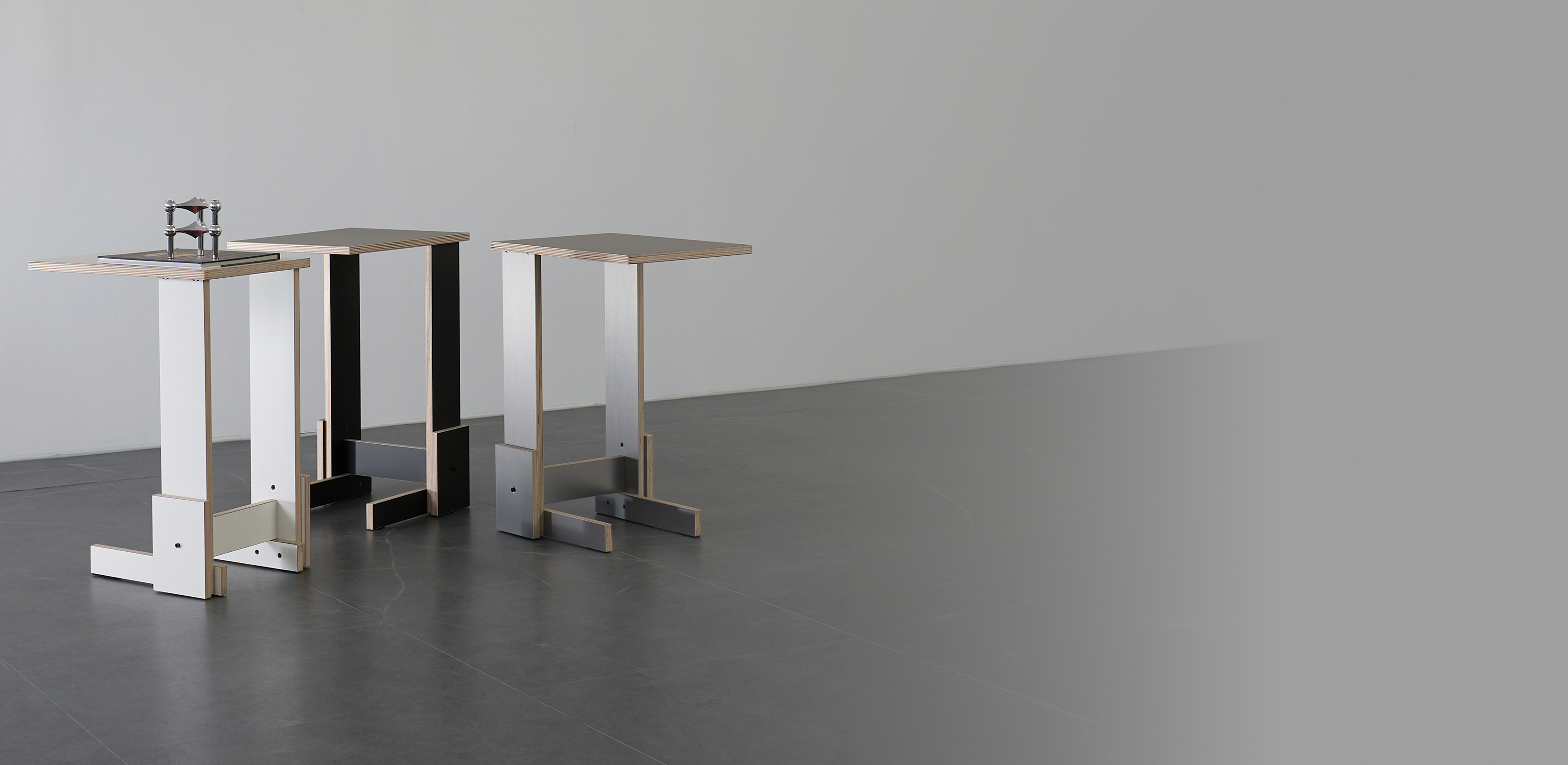 밤을 담은 가구
노체홈