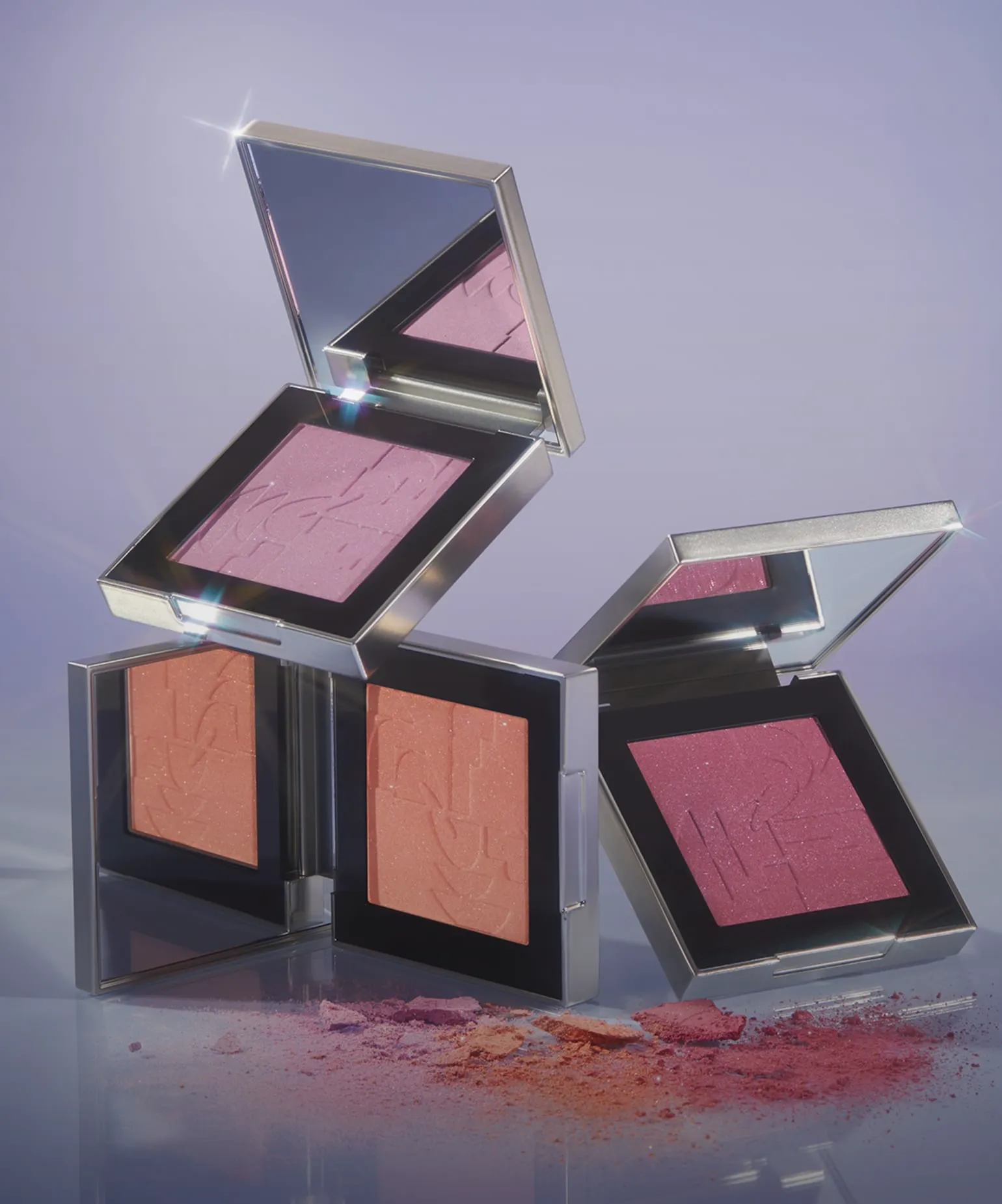 볼 위에 터지는 반짝임