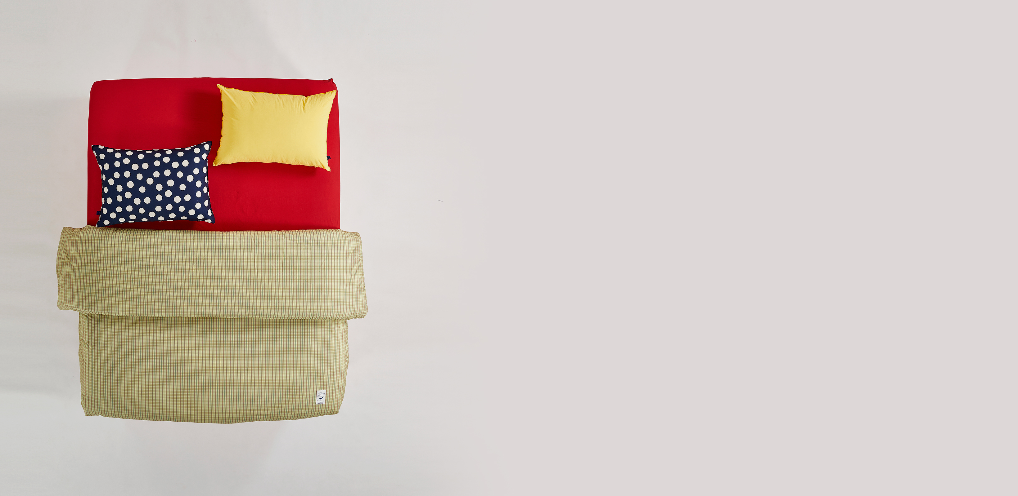 취향으로 완성하는 침실
핀카