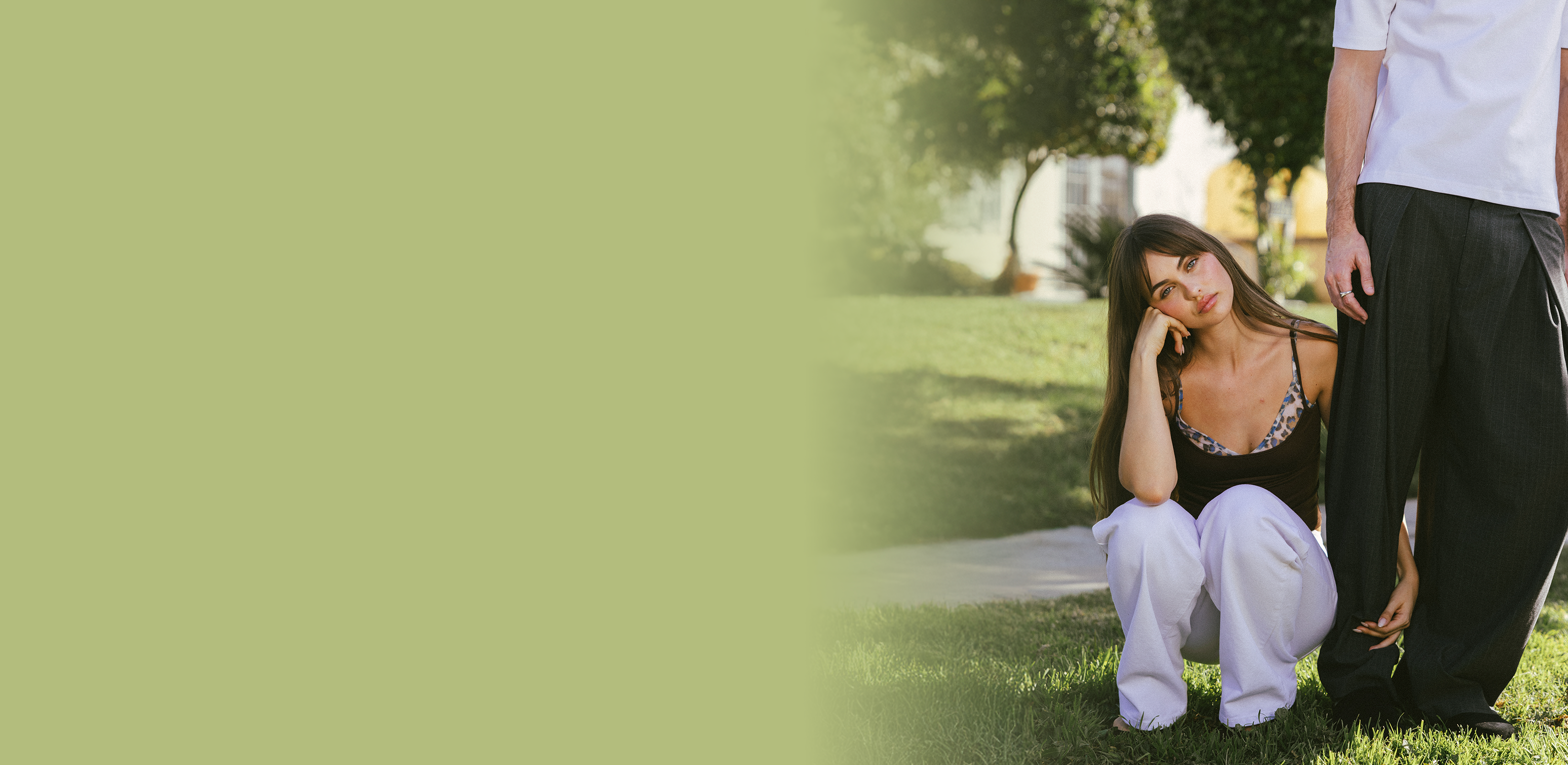 따스한 봄빛을 담은
투머치택스