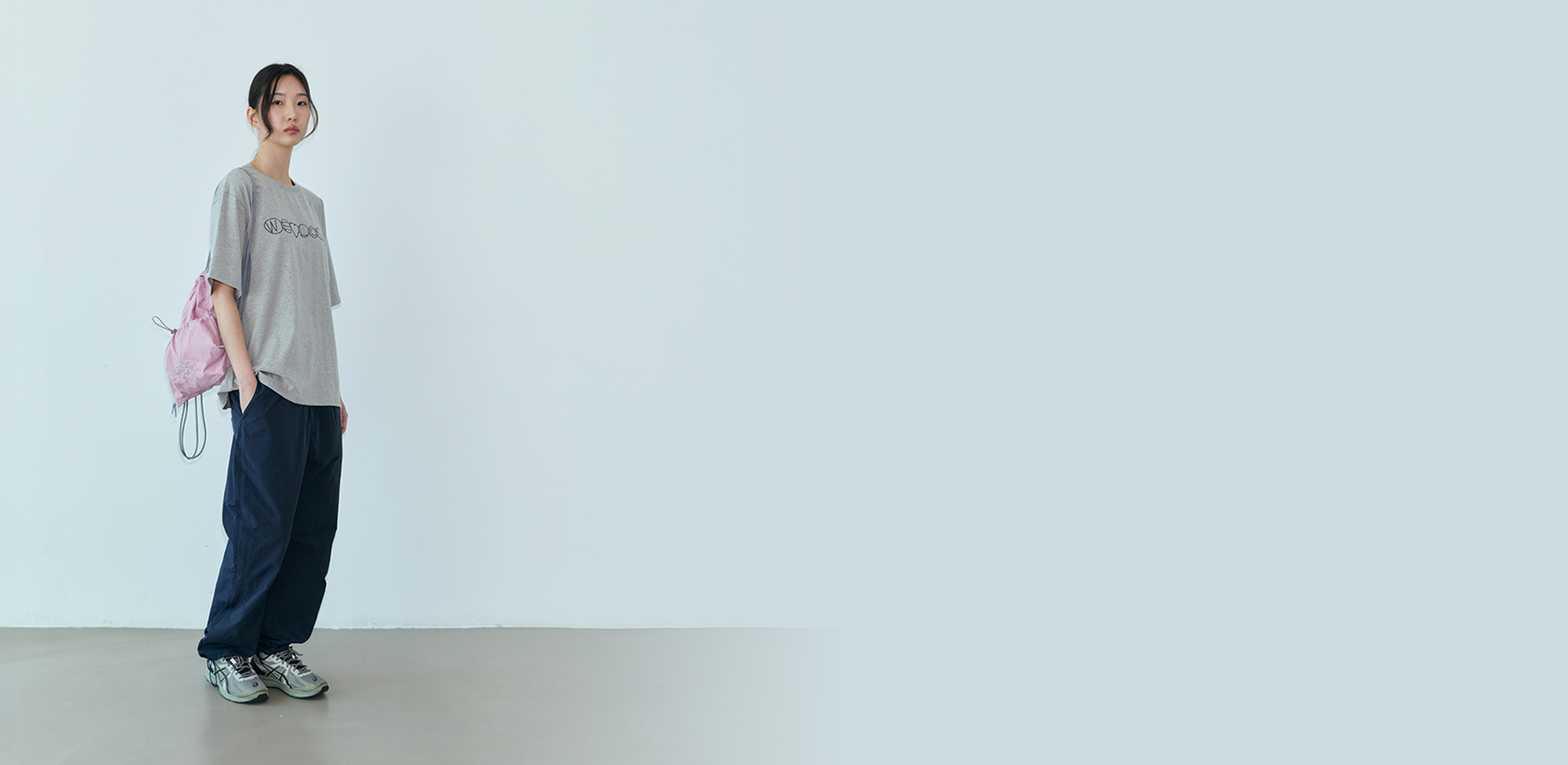 여름을 더 사랑스럽게
오울