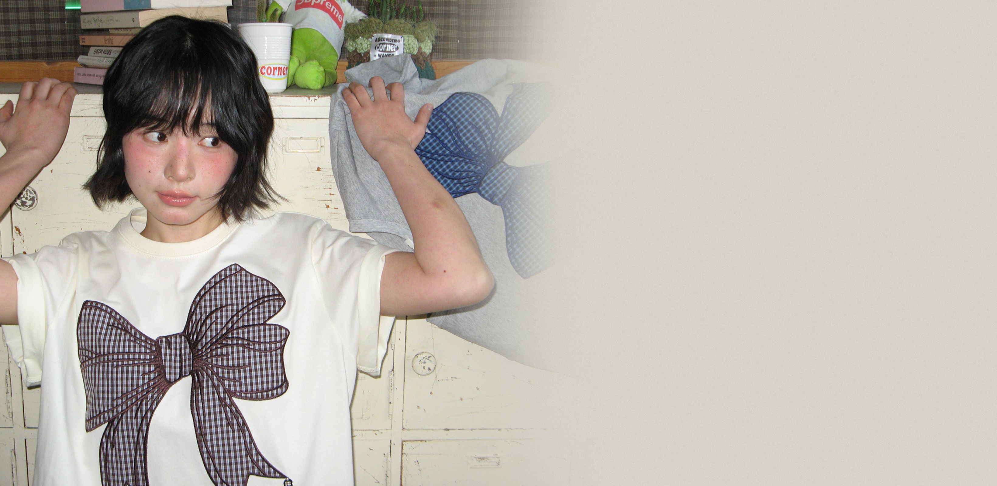 살짝 들여다본 순간
론론