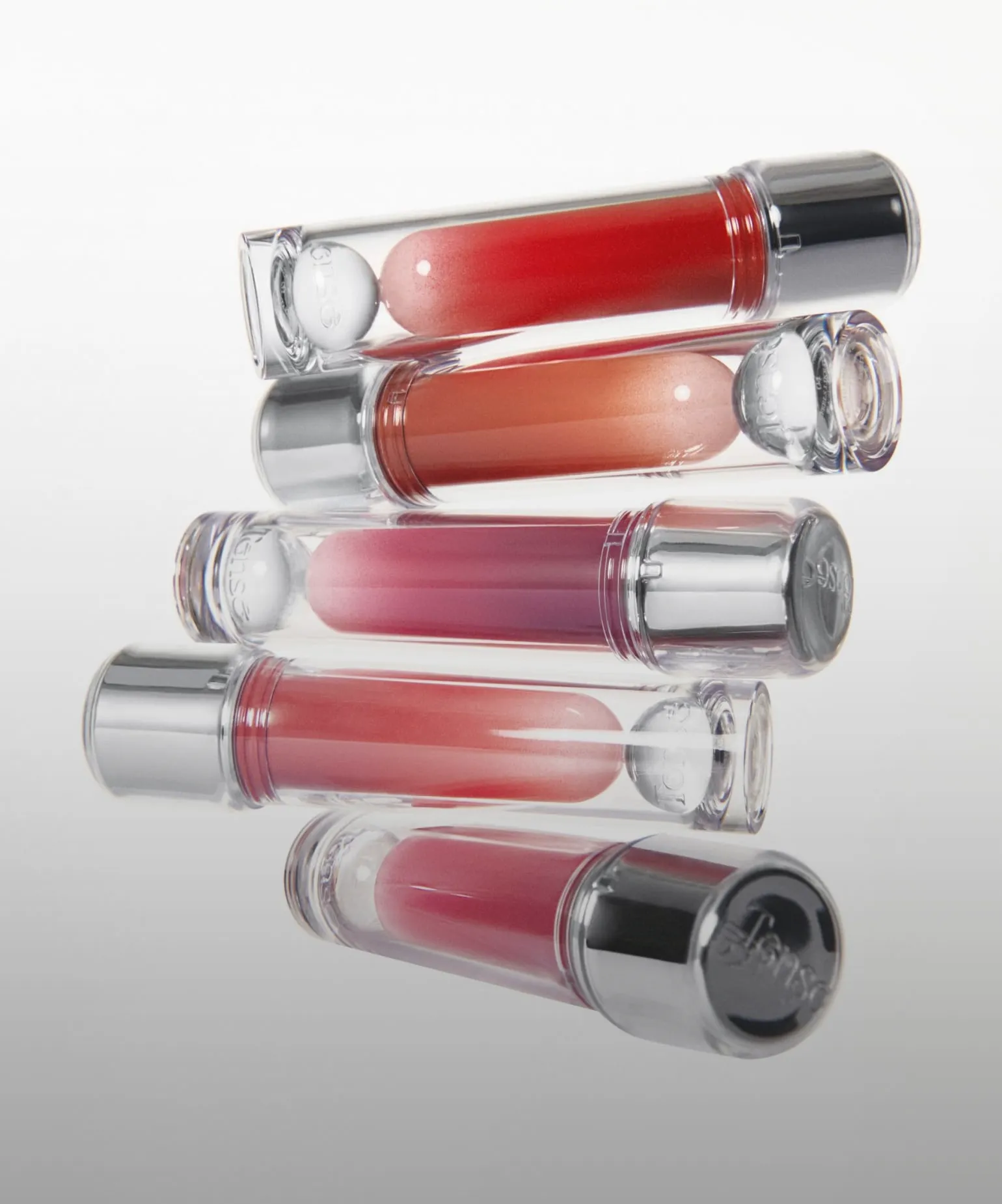 시선을 끄는 광택