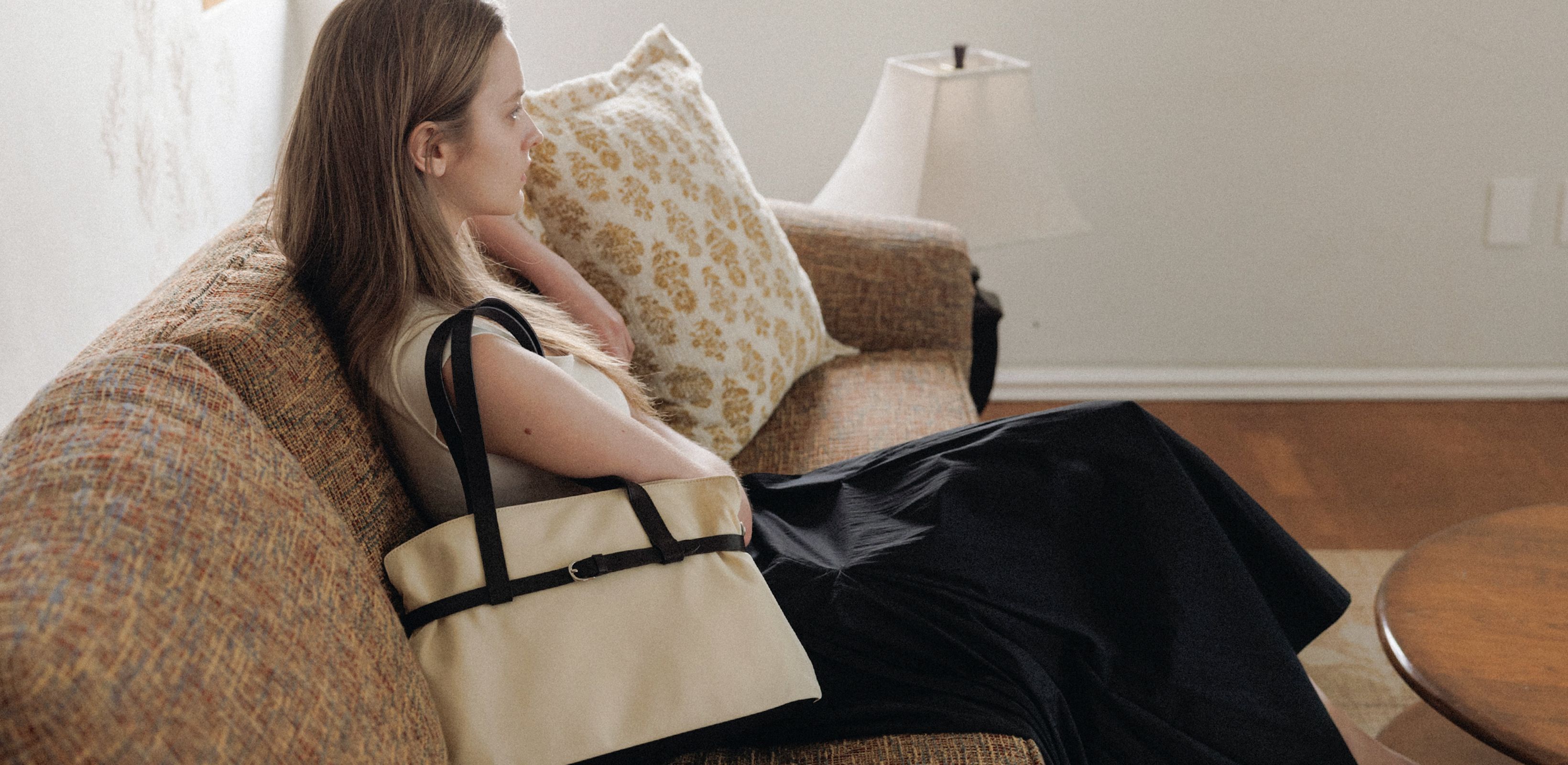 흐트러진 리듬을 정돈하는
포이베