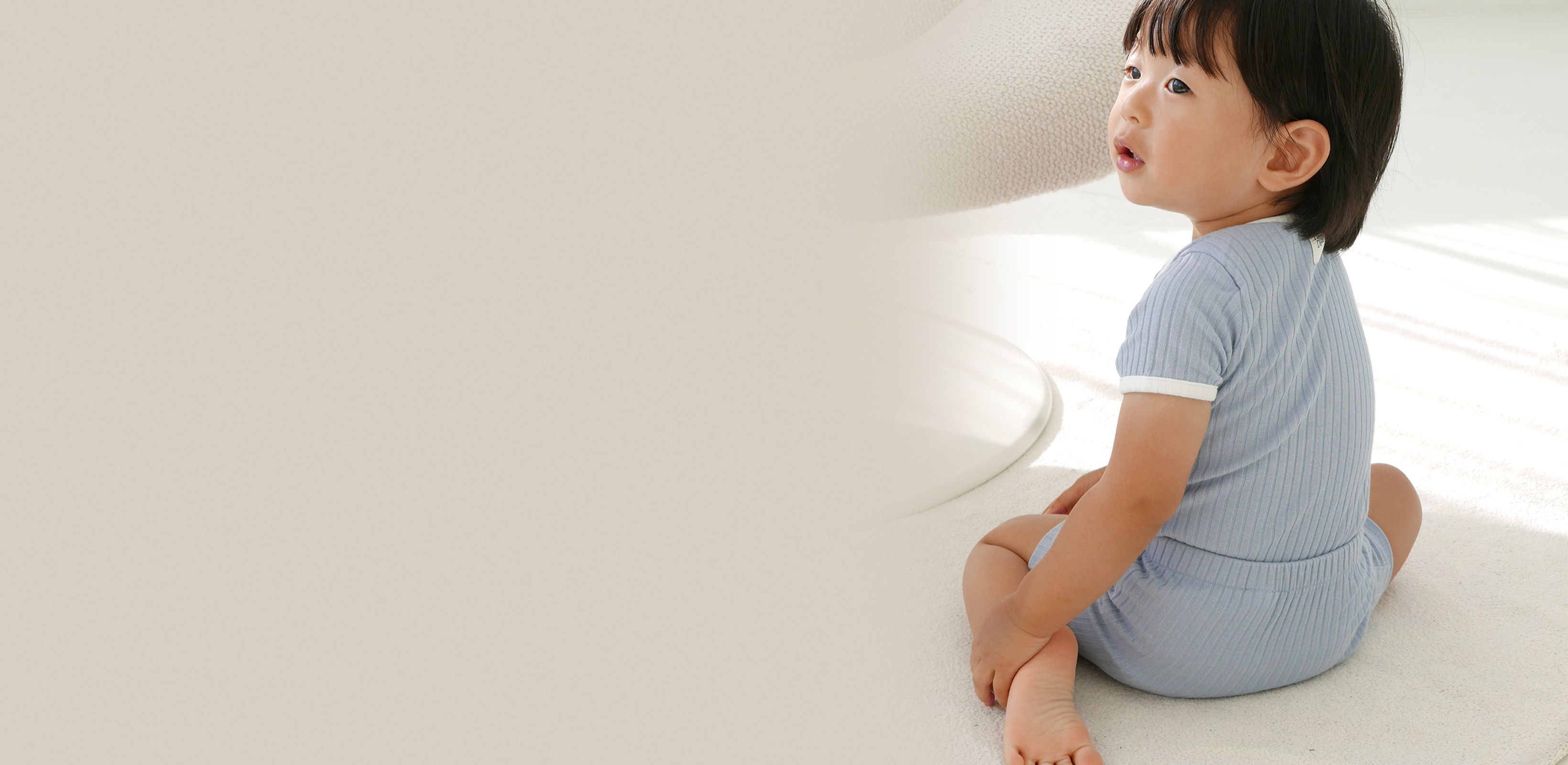 가볍고 부드러운 여름의 시작
헤이두두