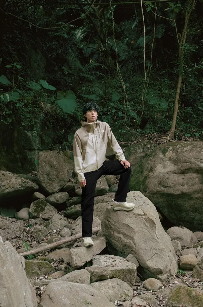 봄바람과 함께 바람막이