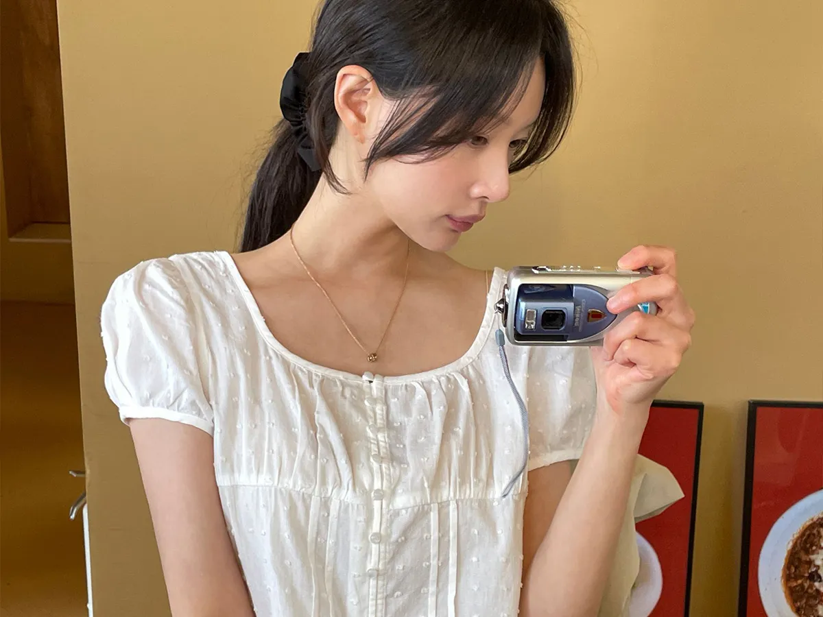 https://img.29cm.co.kr/cms/202604/11f133dc426f7bbe89a02735eb8b12fa.jpg
