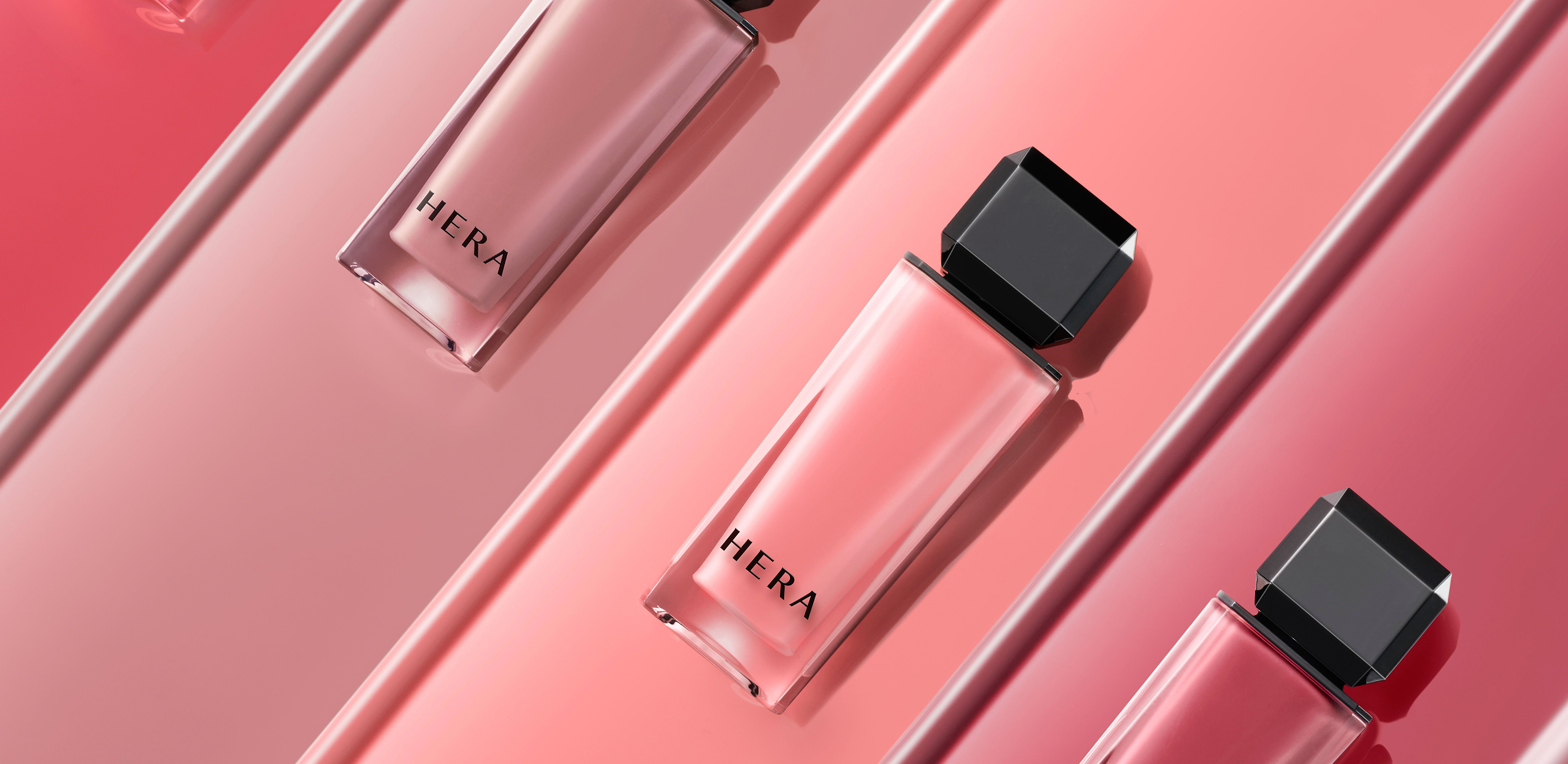 입술 위에 번지는 빛
헤라