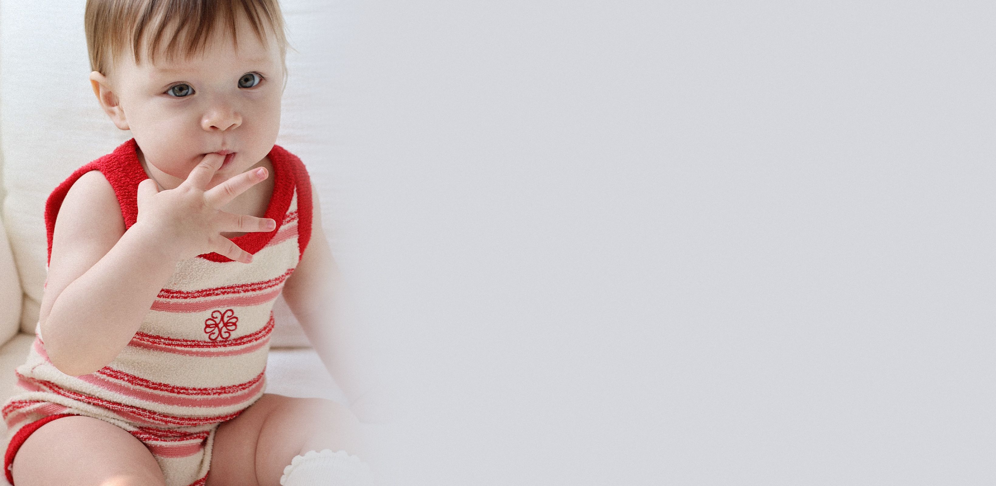 아이의 하루에 피어난 사랑
더로하