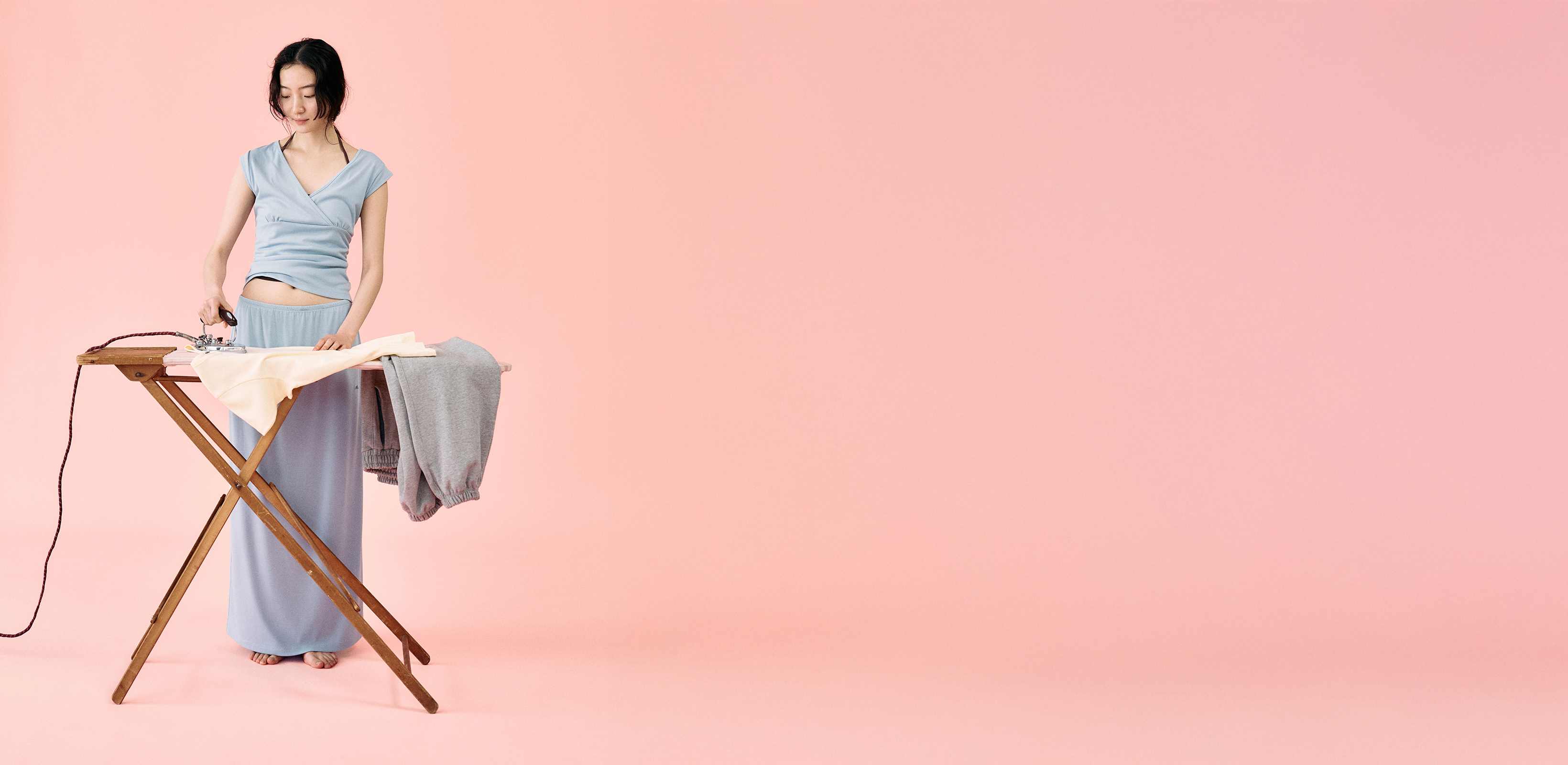 자연스럽게 찾게 되는
망고매니플리즈