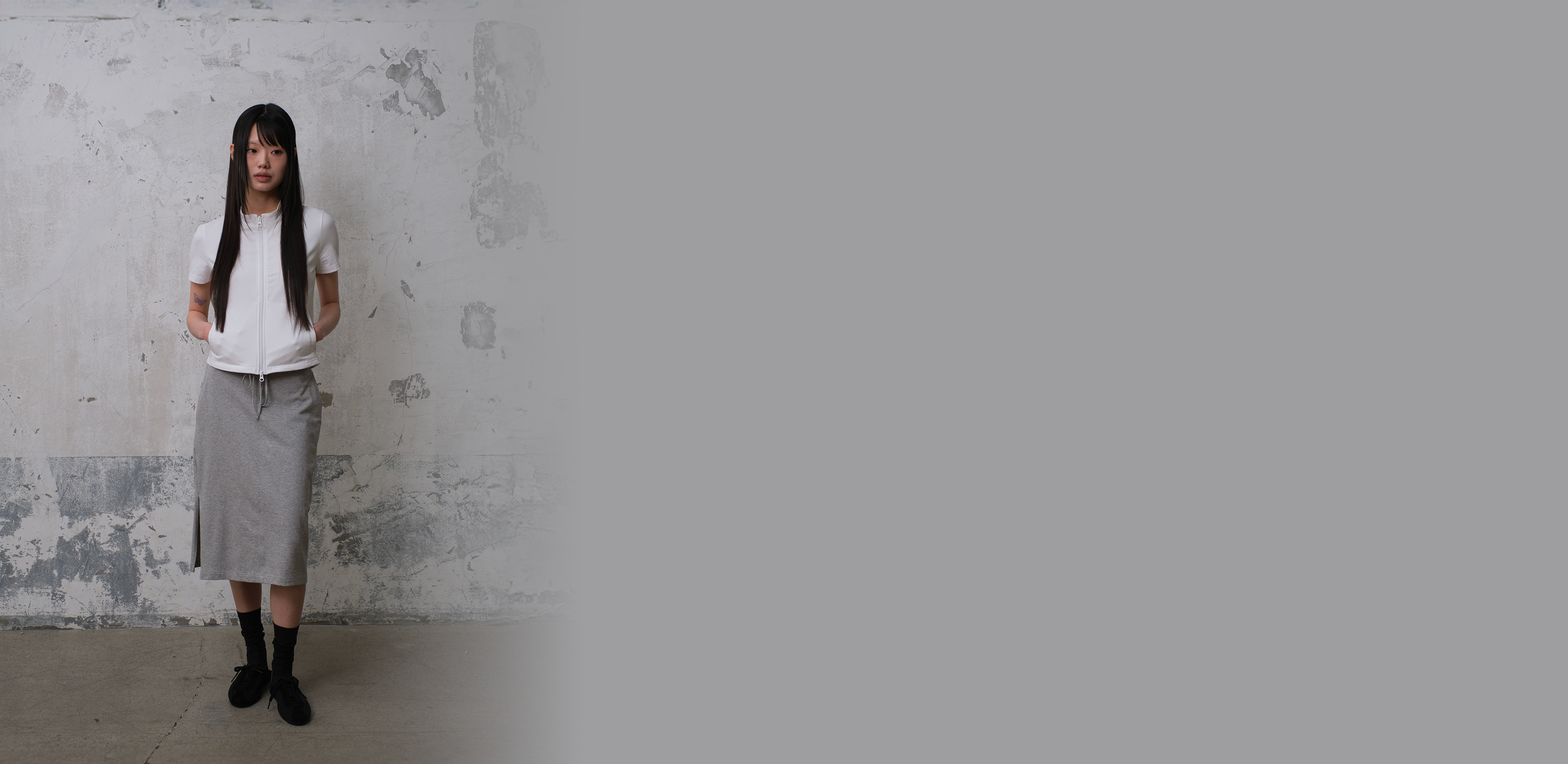 여름을 가볍게 시작하는
다이브인 우먼