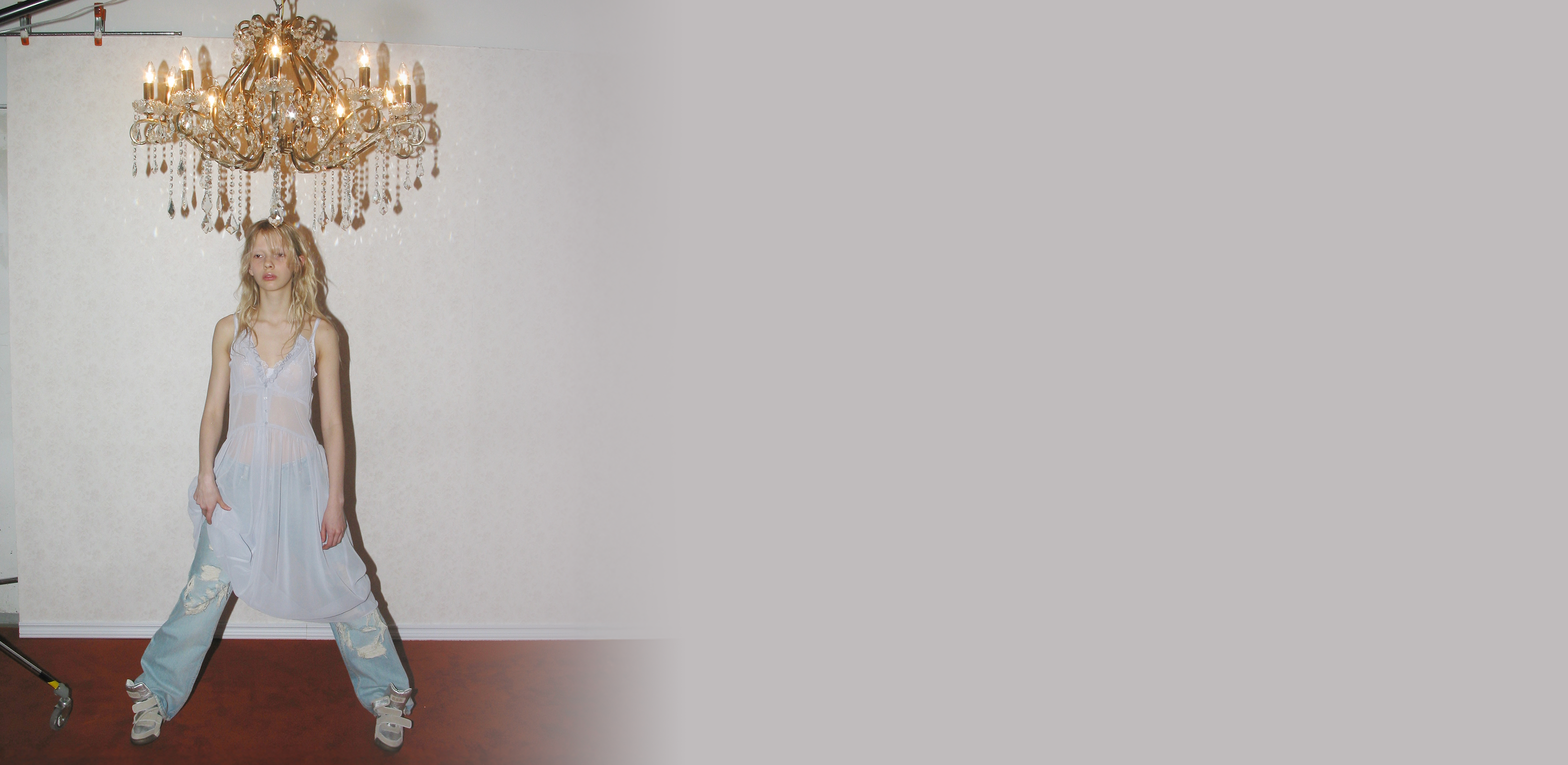 과거와 현재가 만나는 순간
엘씨디씨 티엠