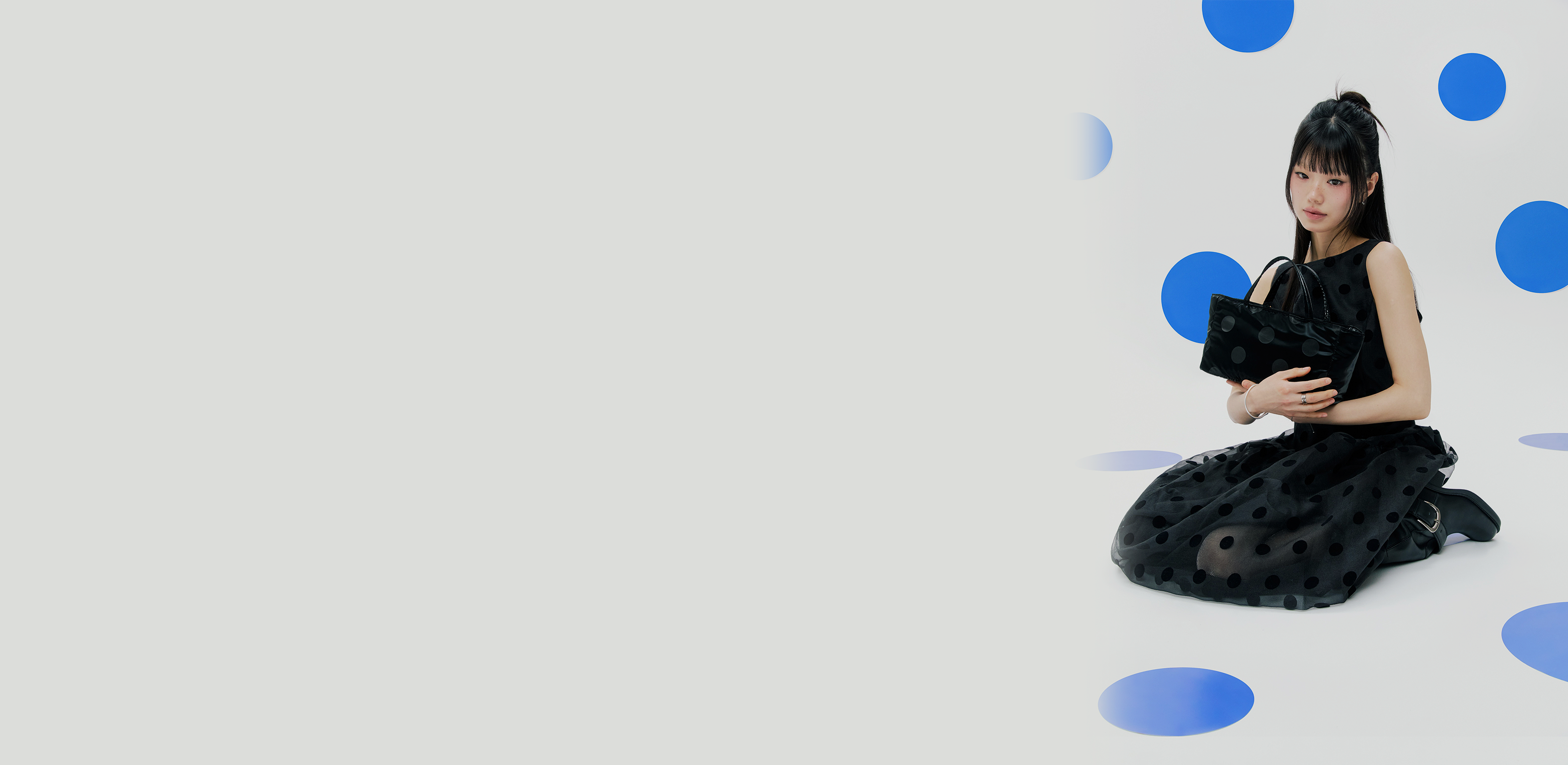 여름을 담아낼 준비
스위치