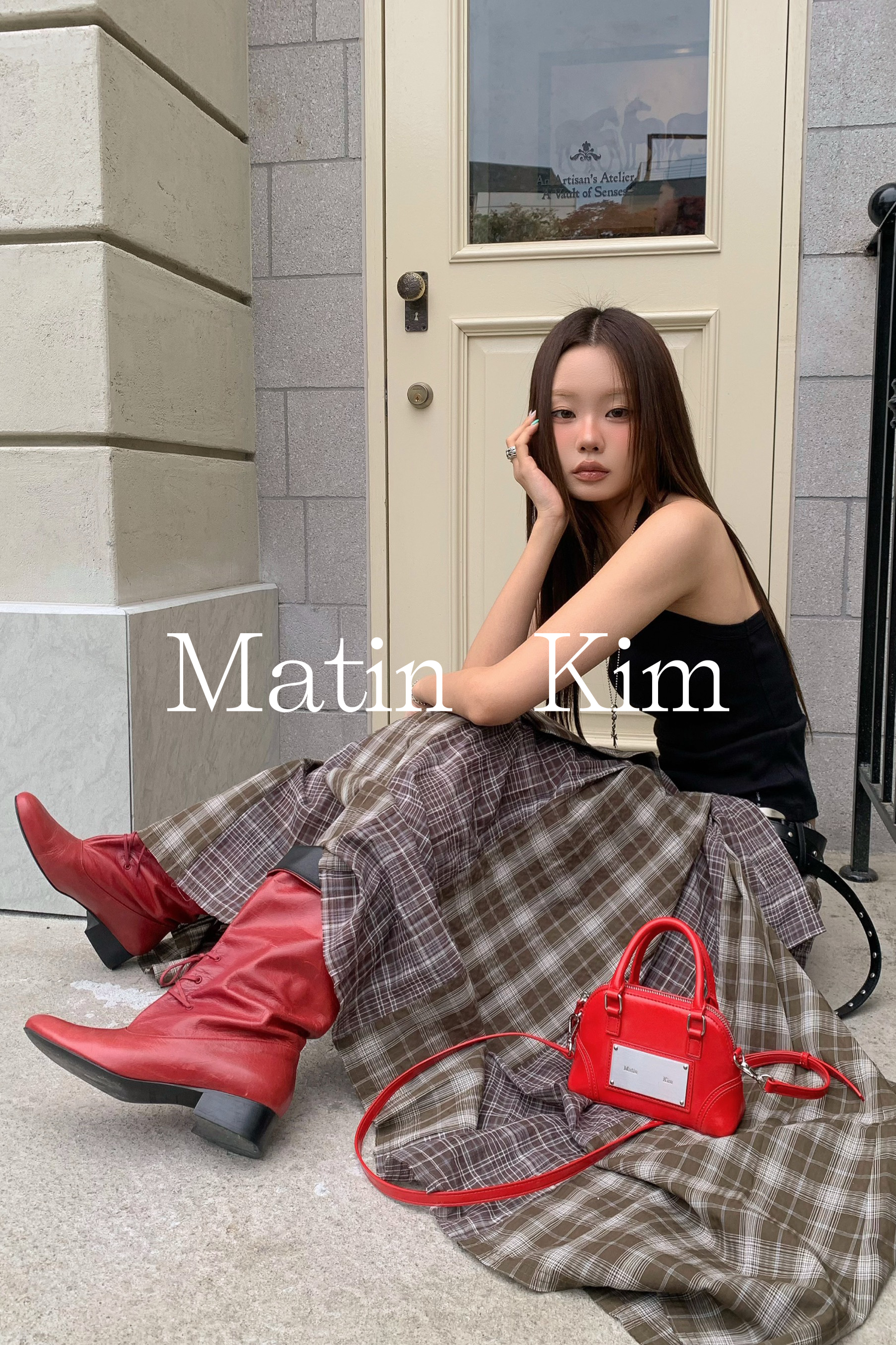 https://img.29cm.co.kr/cms/202604/11f1444461d59c9e85eec9eadcbbd902.png