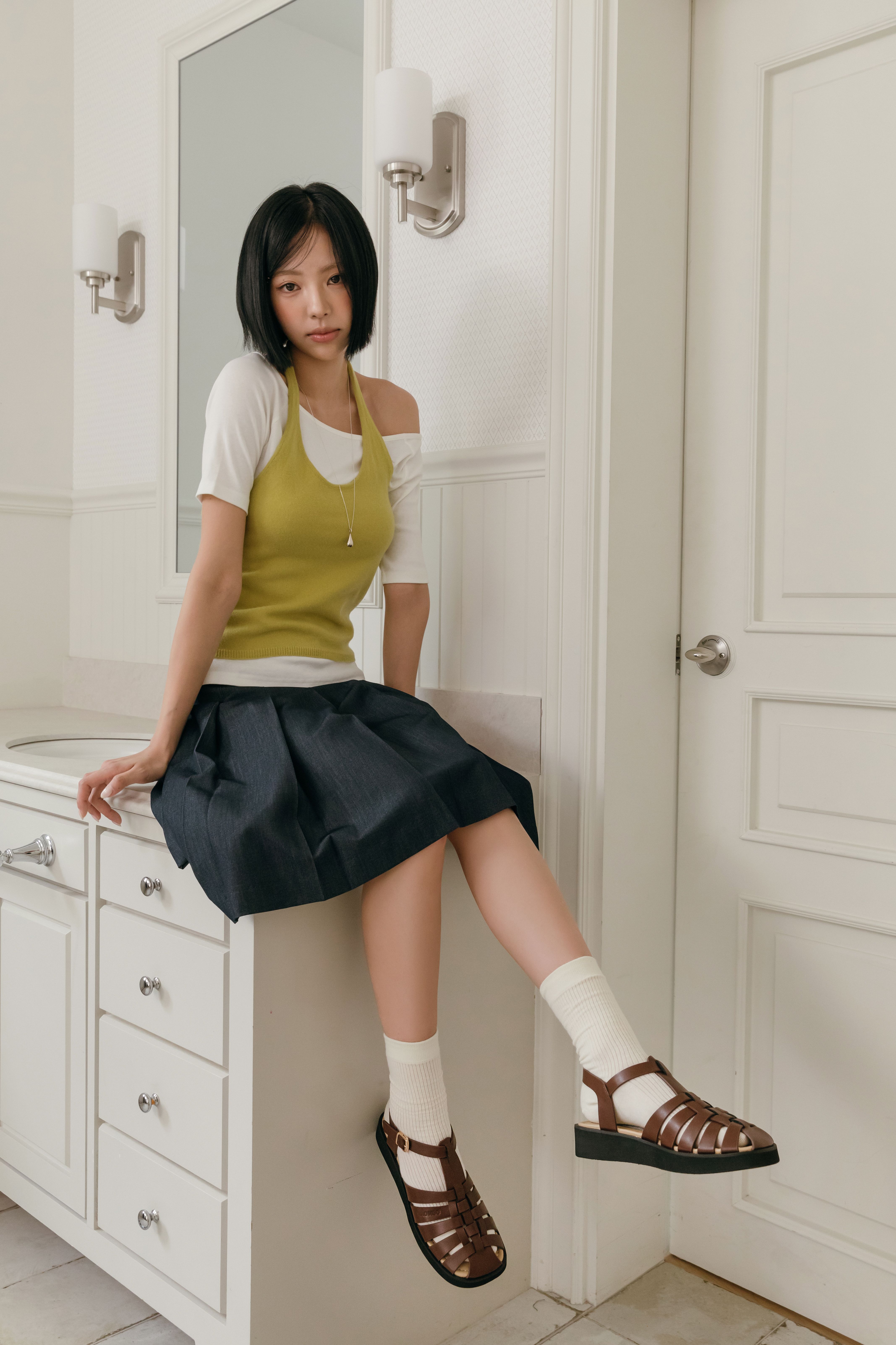 https://img.29cm.co.kr/cms/202605/11f149cef3d9700885ee8b7875df21d5.jpg