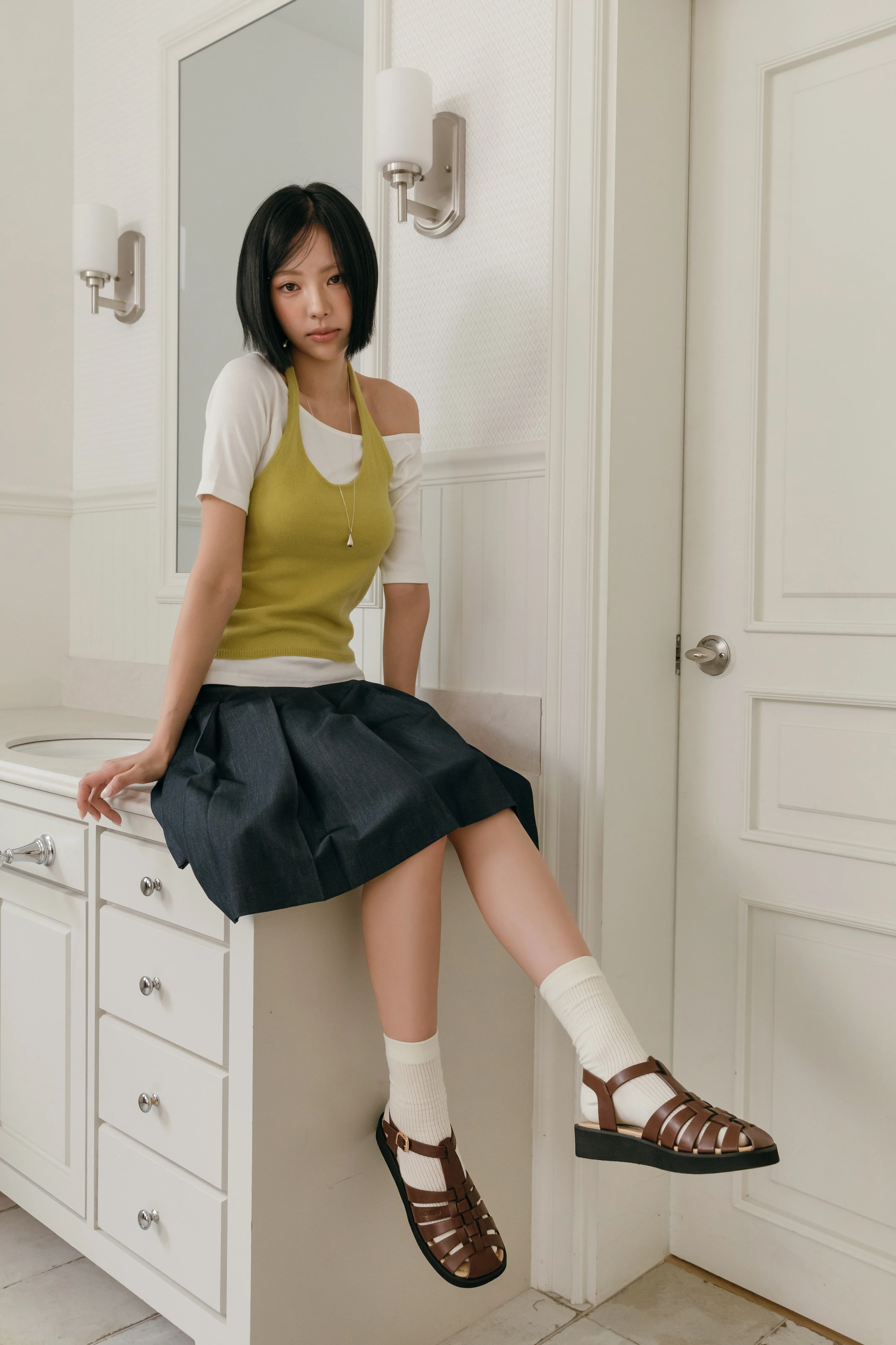 https://img.29cm.co.kr/cms/202605/11f149cef3d9700885ee8b7875df21d5.jpg