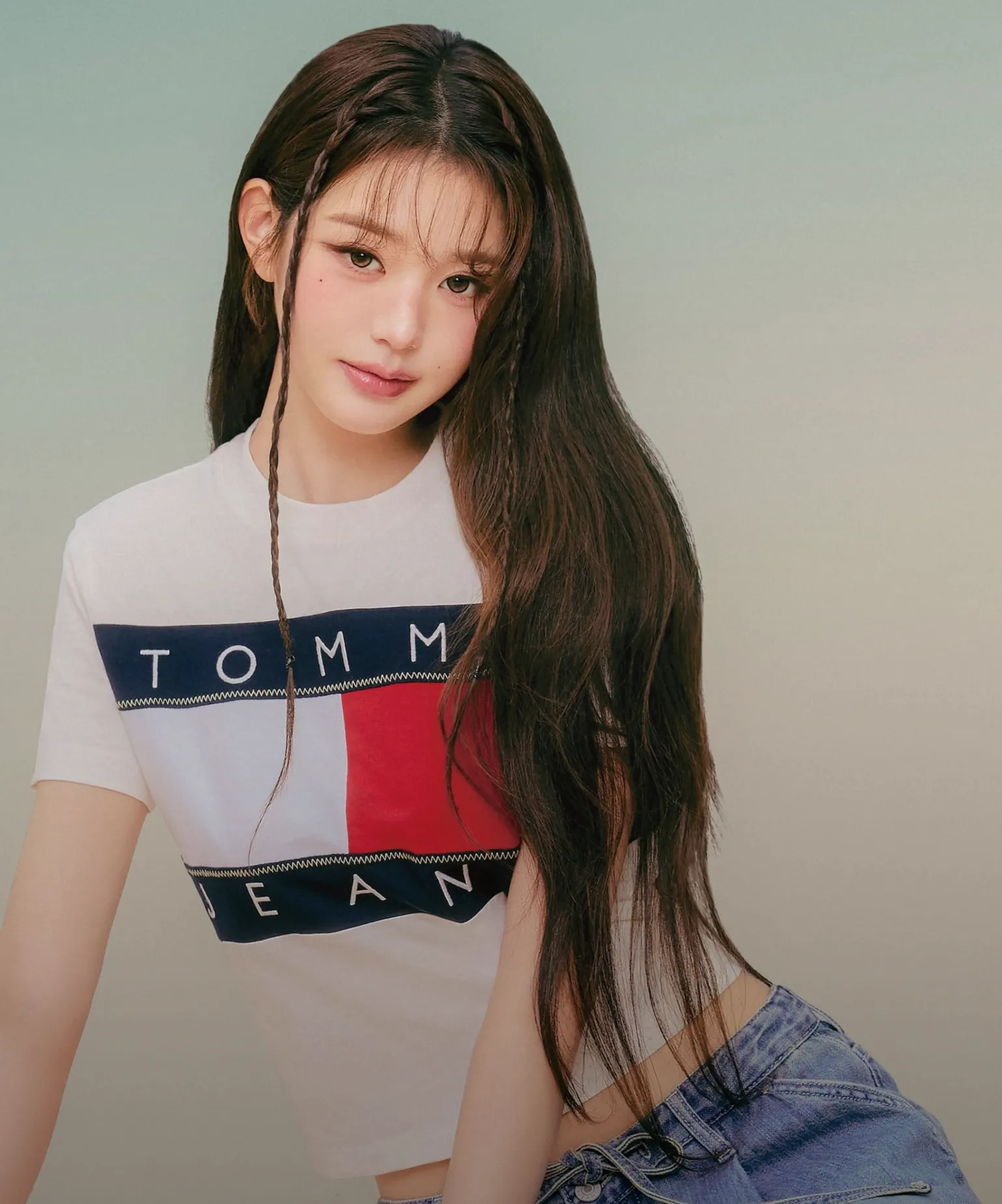 혜택으로 담는
모던 프레피룩