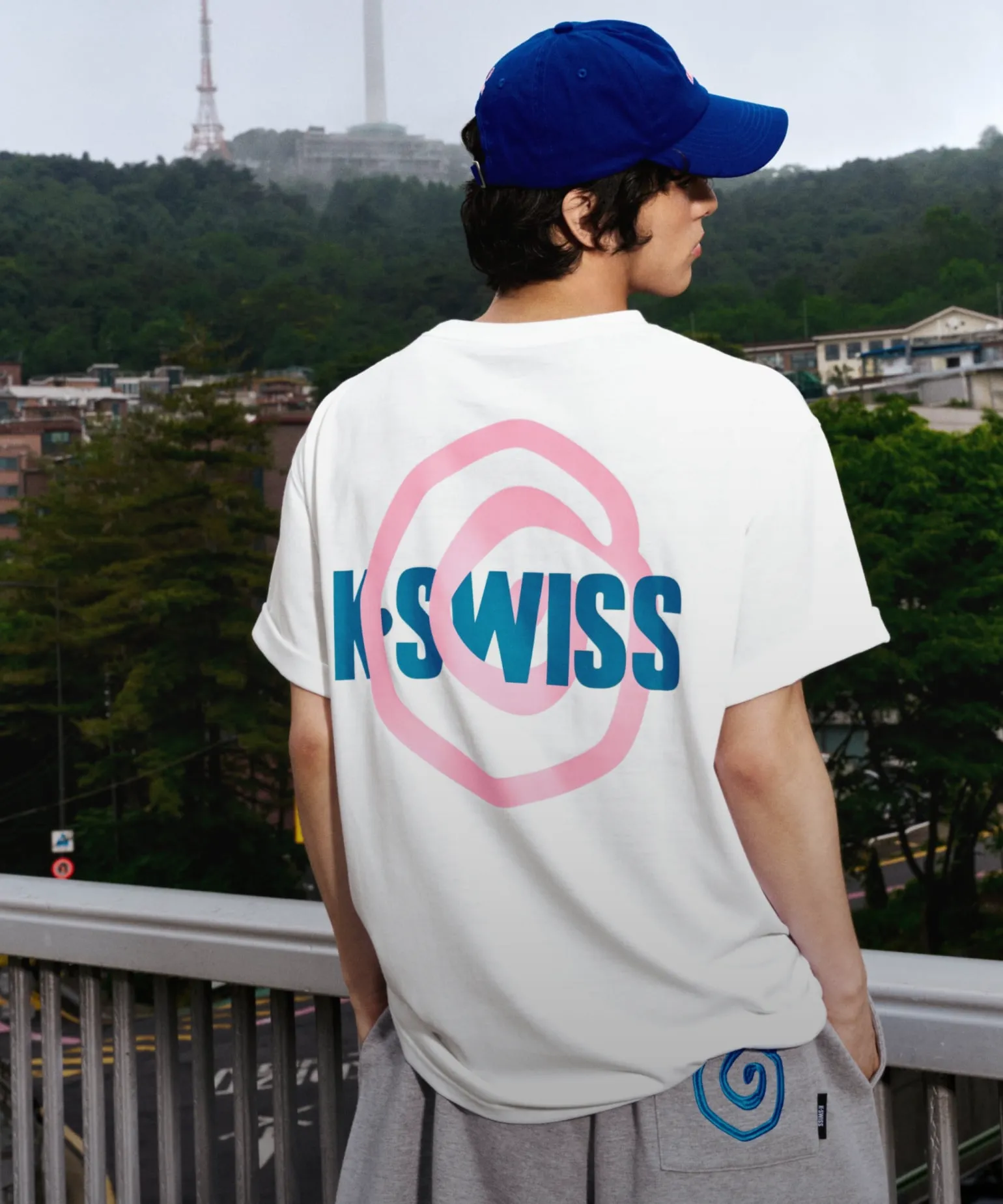 눈길을 사로잡는 협업