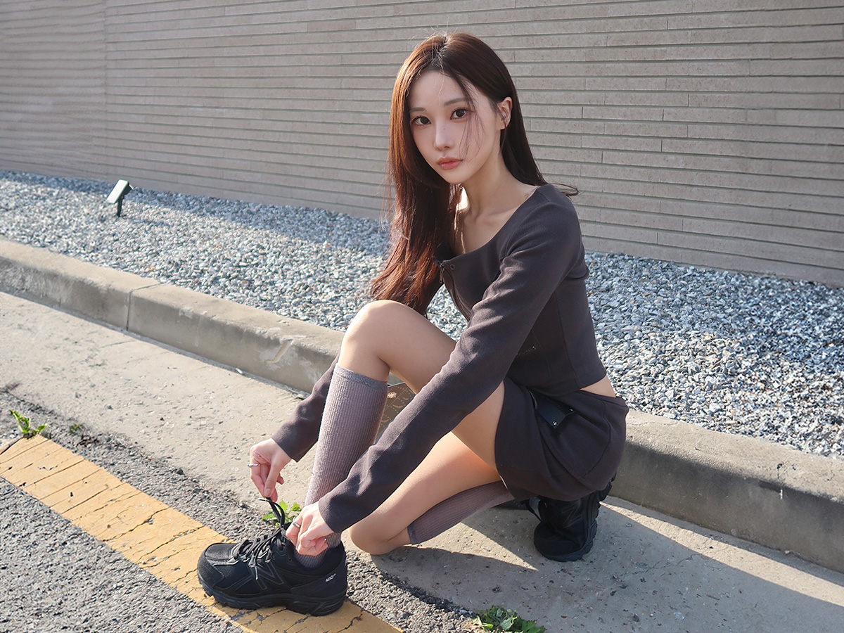 https://img.29cm.co.kr/cms/202606/11f163daa1a6598d909049741c4b3817.jpg