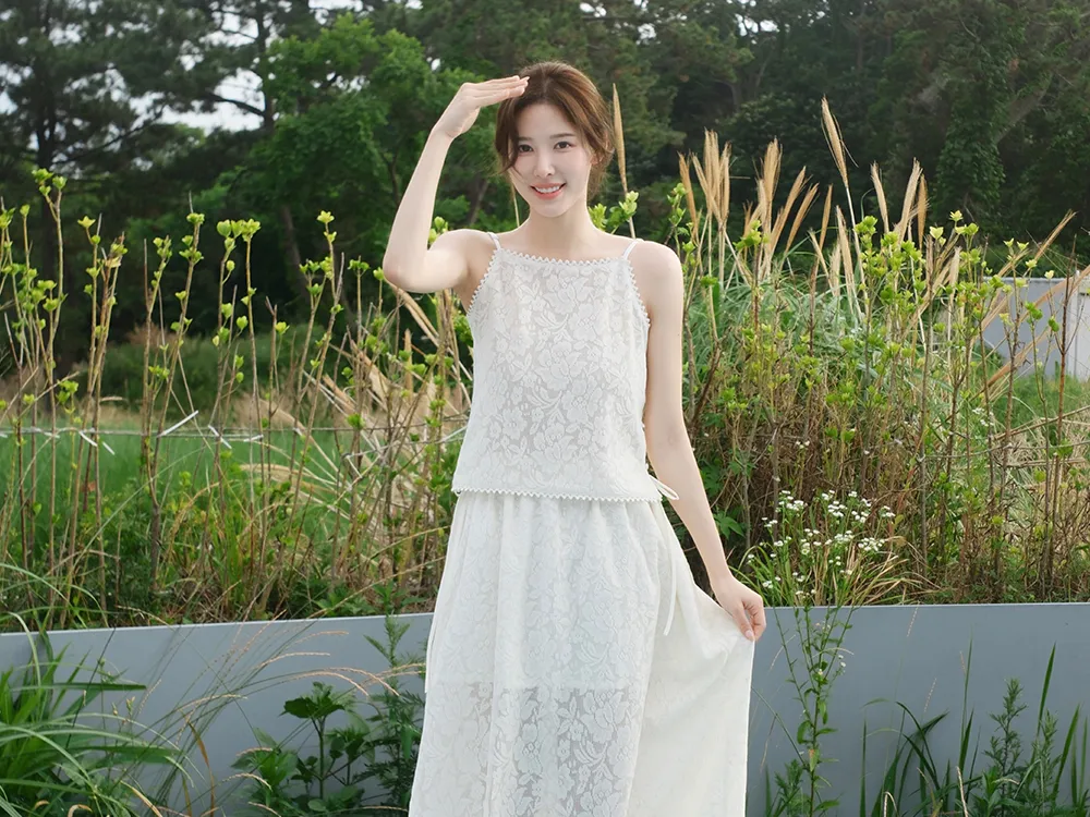 https://img.29cm.co.kr/cms/202606/11f17074aca83d85909093a90db1b7a5.jpg