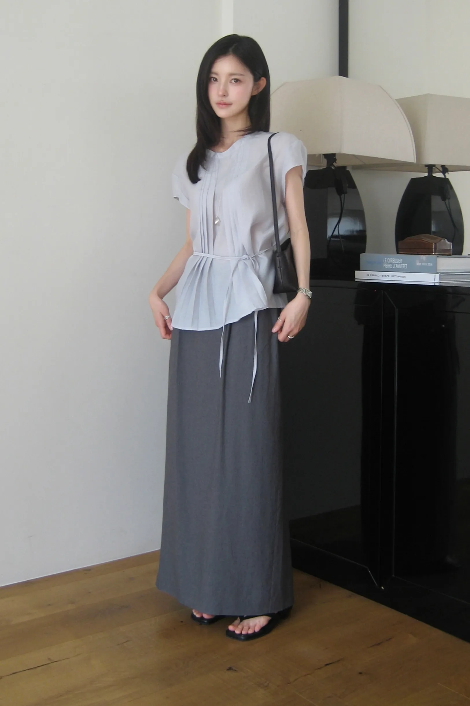 https://img.29cm.co.kr/cms/202607/11f175cc734cd86a81a7bf85e35227d0.jpg