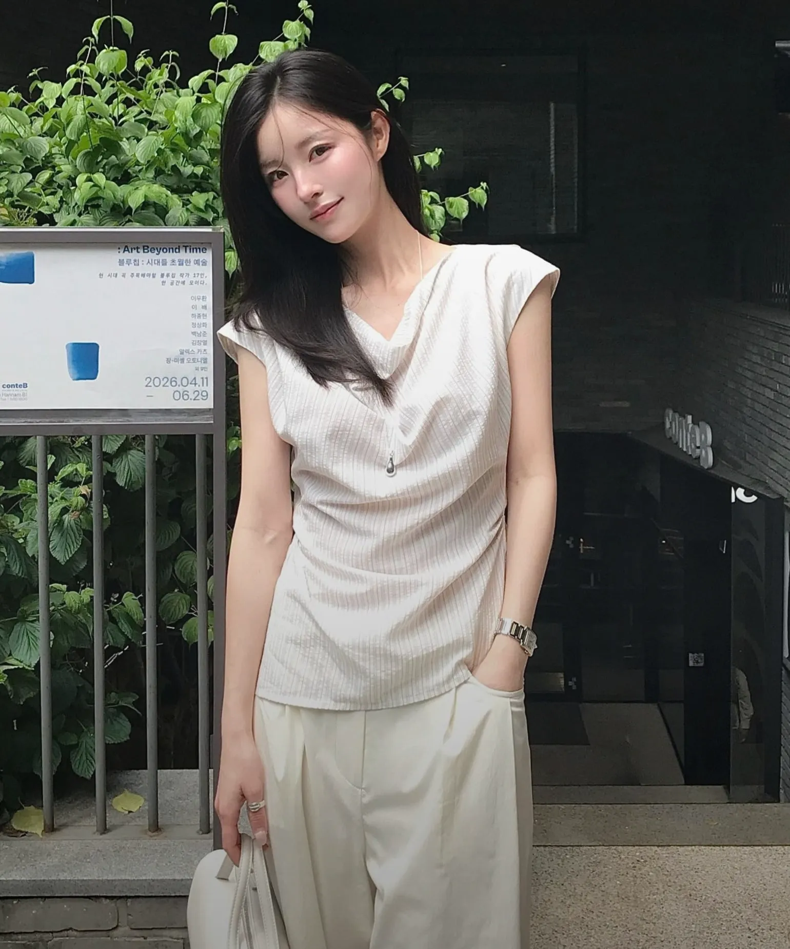 가장 쉽게
우아함을 입는 법